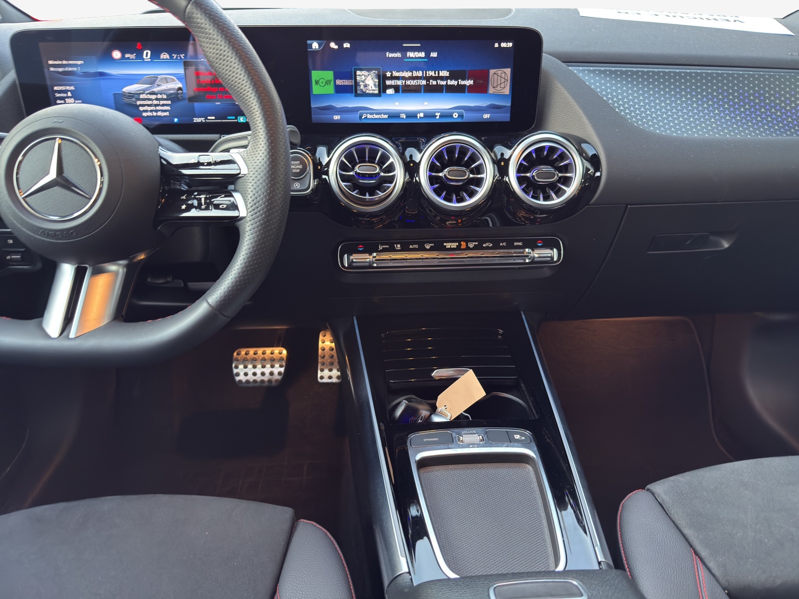 MERCEDES-BENZ GLA 220 4Matic 8G-DCT-image-10