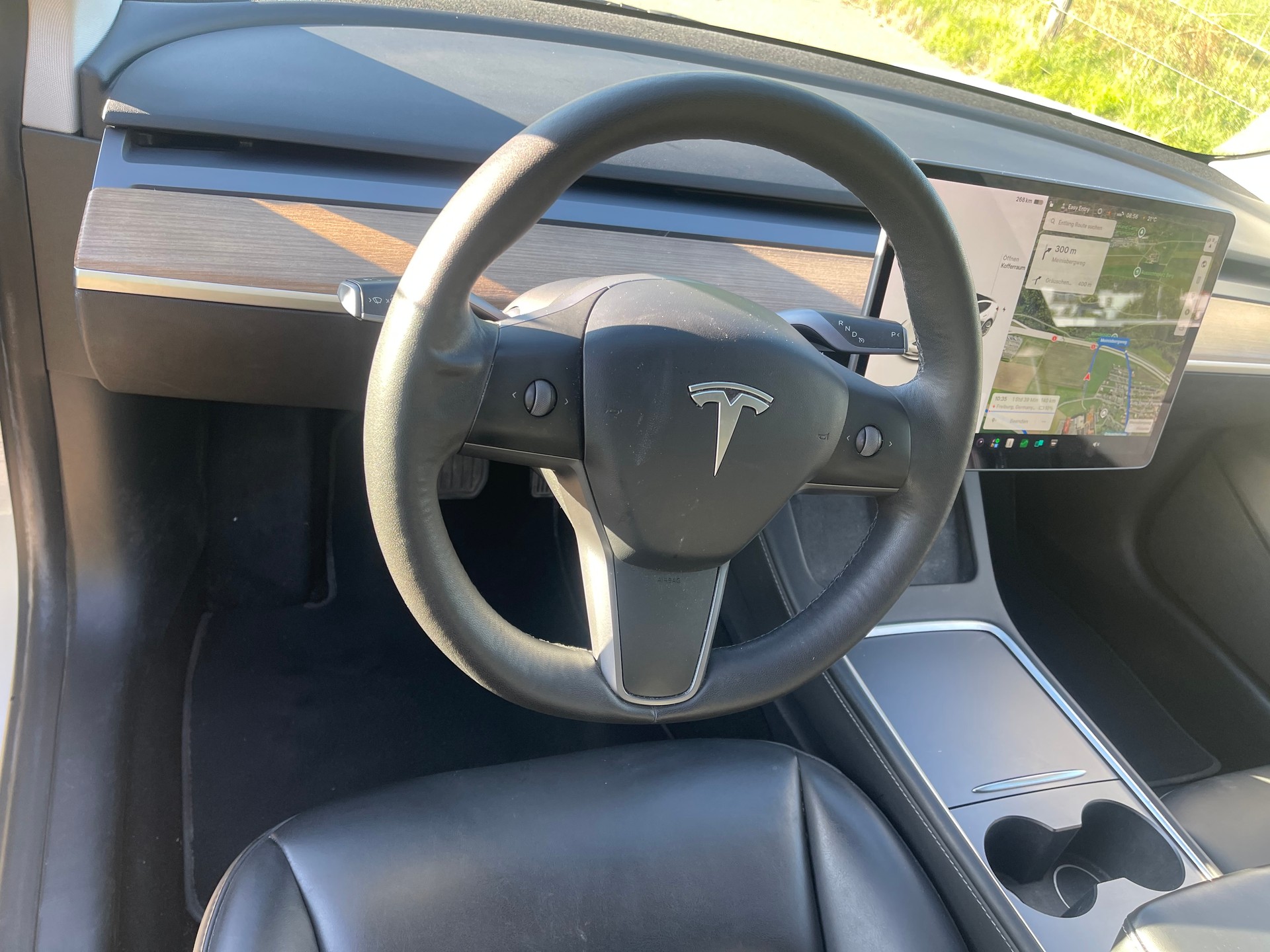 TESLA Long Range Dual Motor AWD-image-4