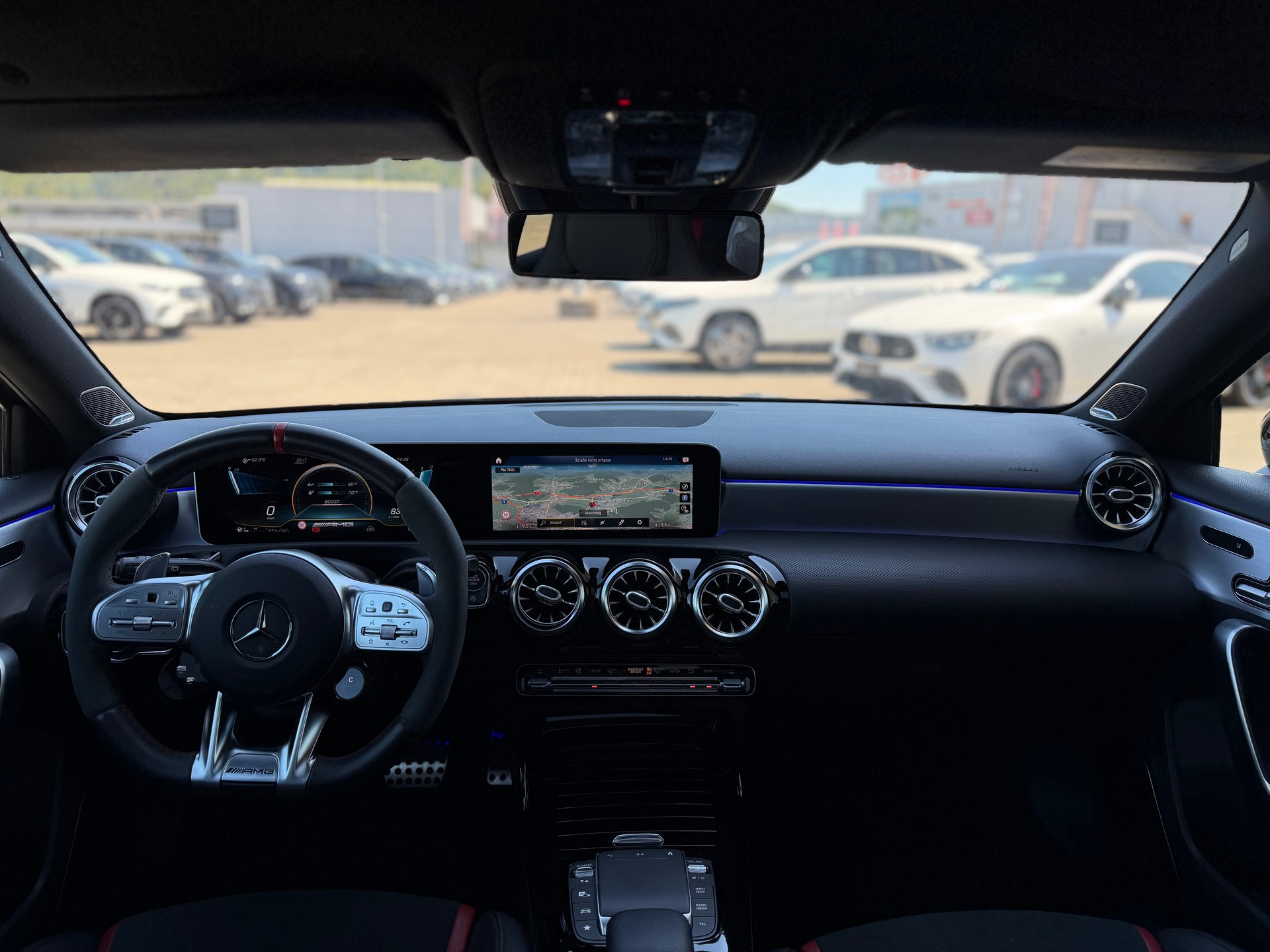 MERCEDES-BENZ A 45 S AMG 4Matic+ Speedshift-image-3