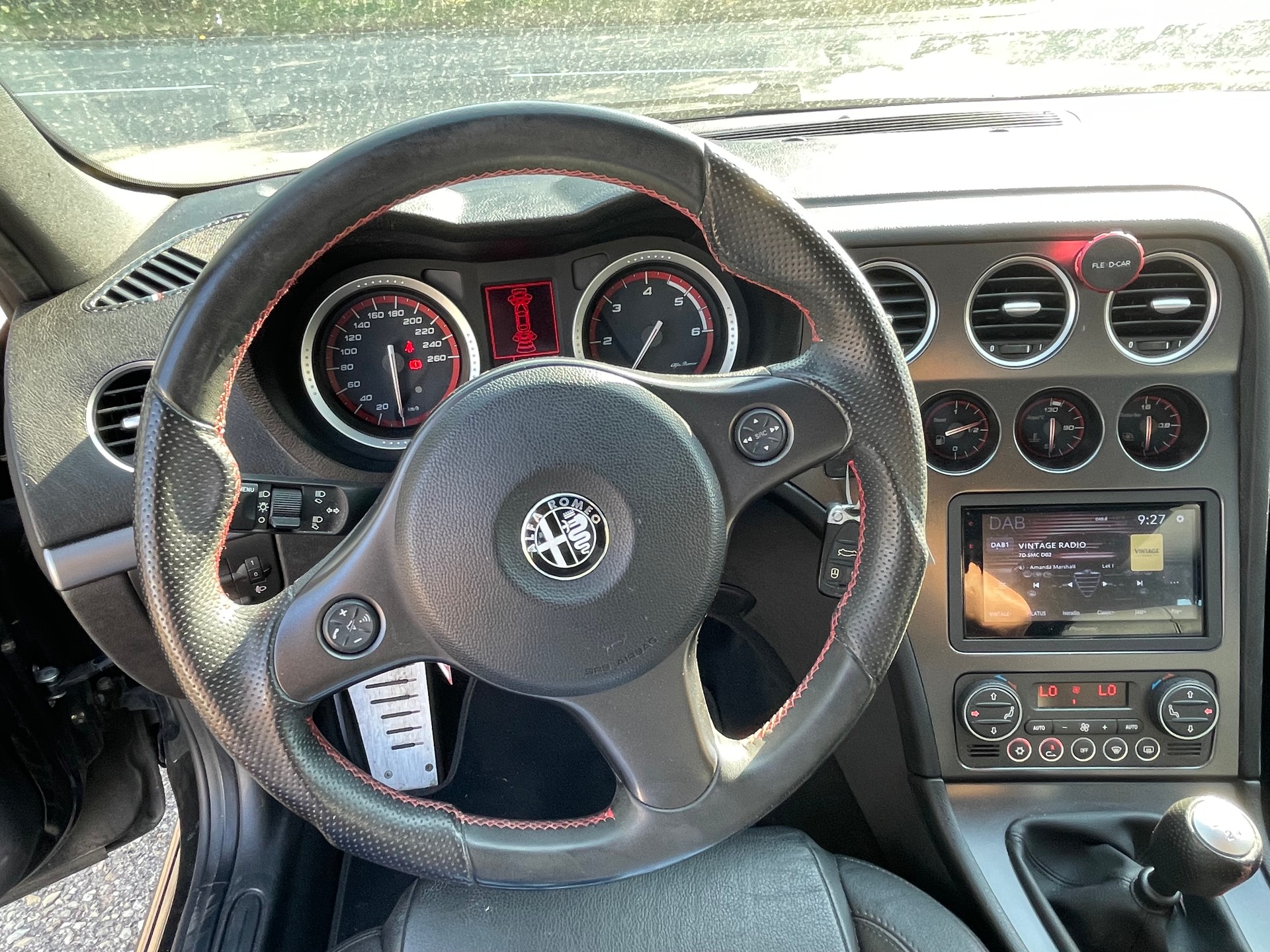 ALFA ROMEO 159 2.0 JTD-image-10