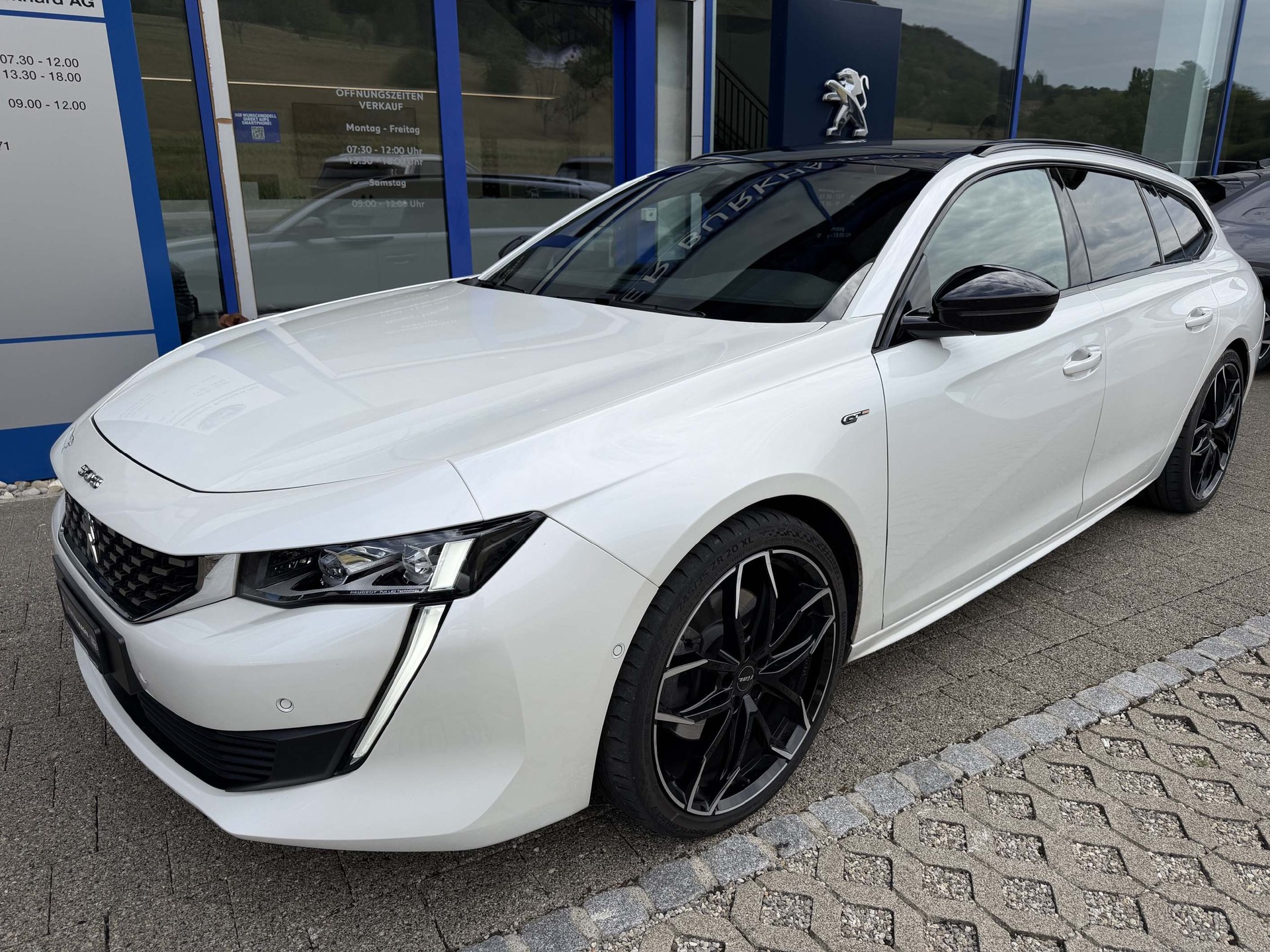 PEUGEOT 508 SW 2.0 BlueHDi 180 GT *Leder, Night Vision*-showroom-element-1