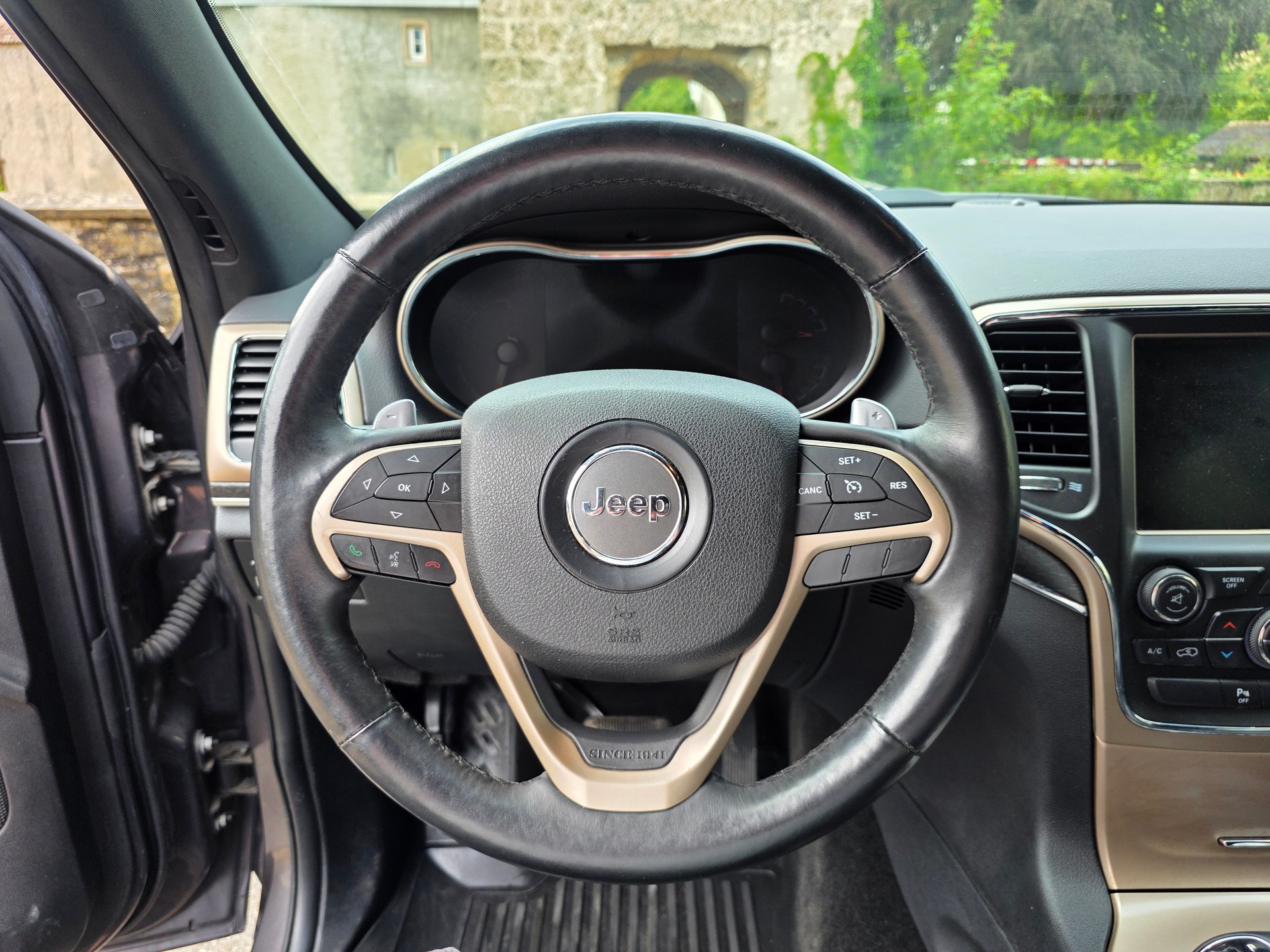 JEEP Grand Cherokee 3.0 CRD Limited Automatic-image-10