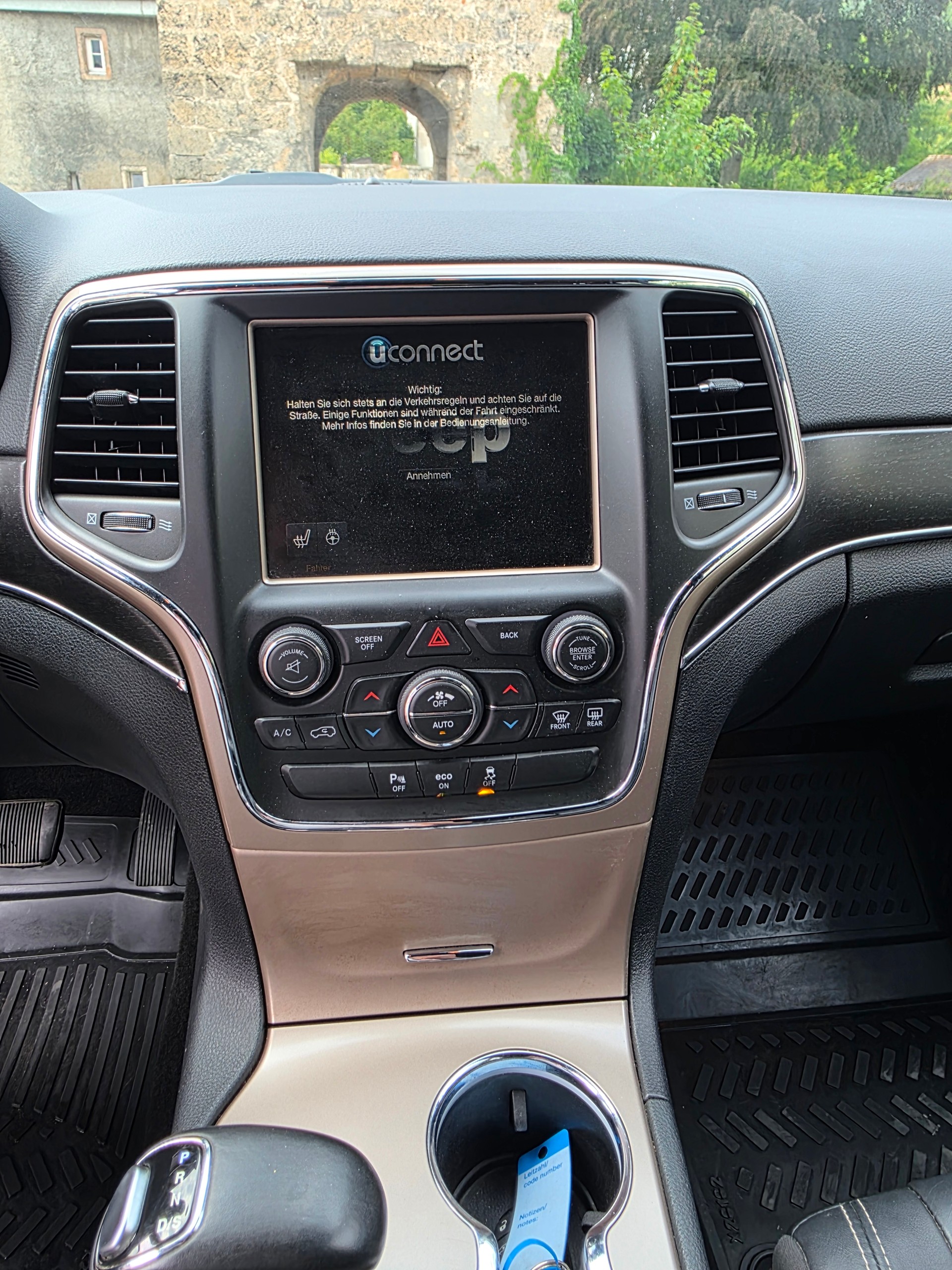 JEEP Grand Cherokee 3.0 CRD Limited Automatic-image-11