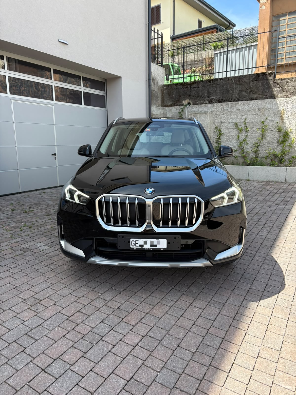 BMW 18i sDrive-image-0