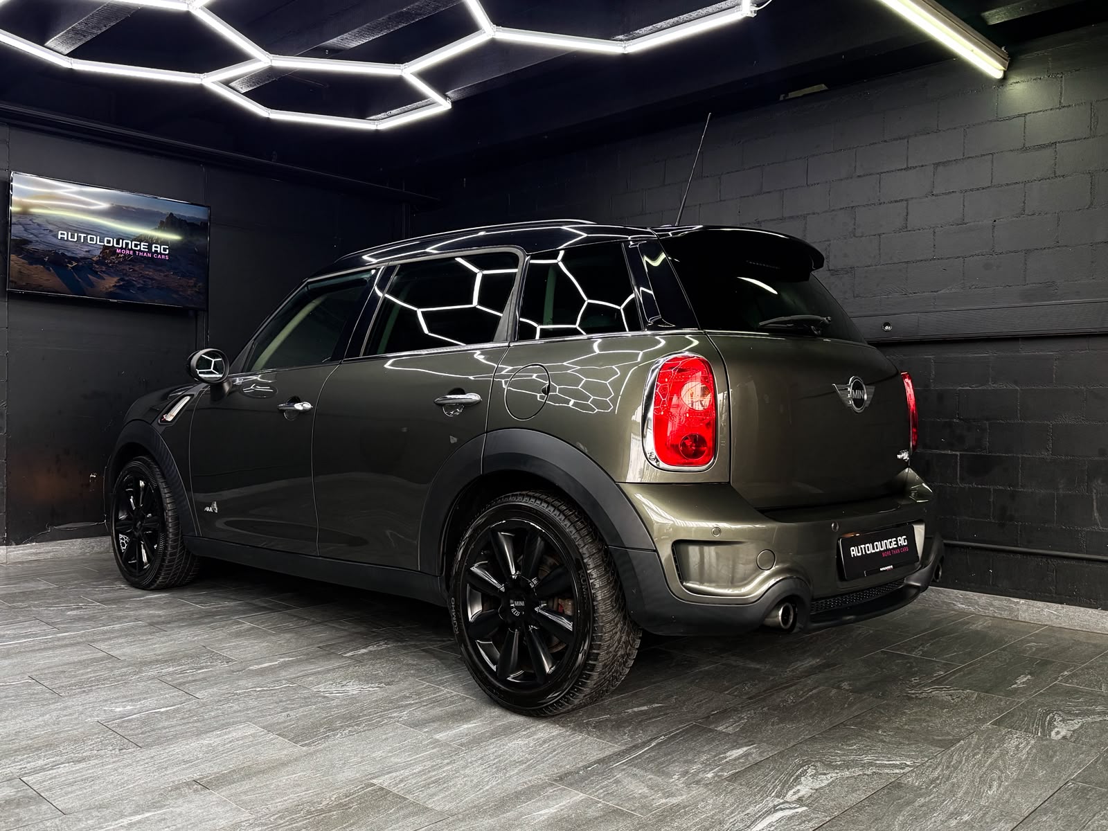 MINI Countryman Cooper S ALL4 Steptronic-image-2