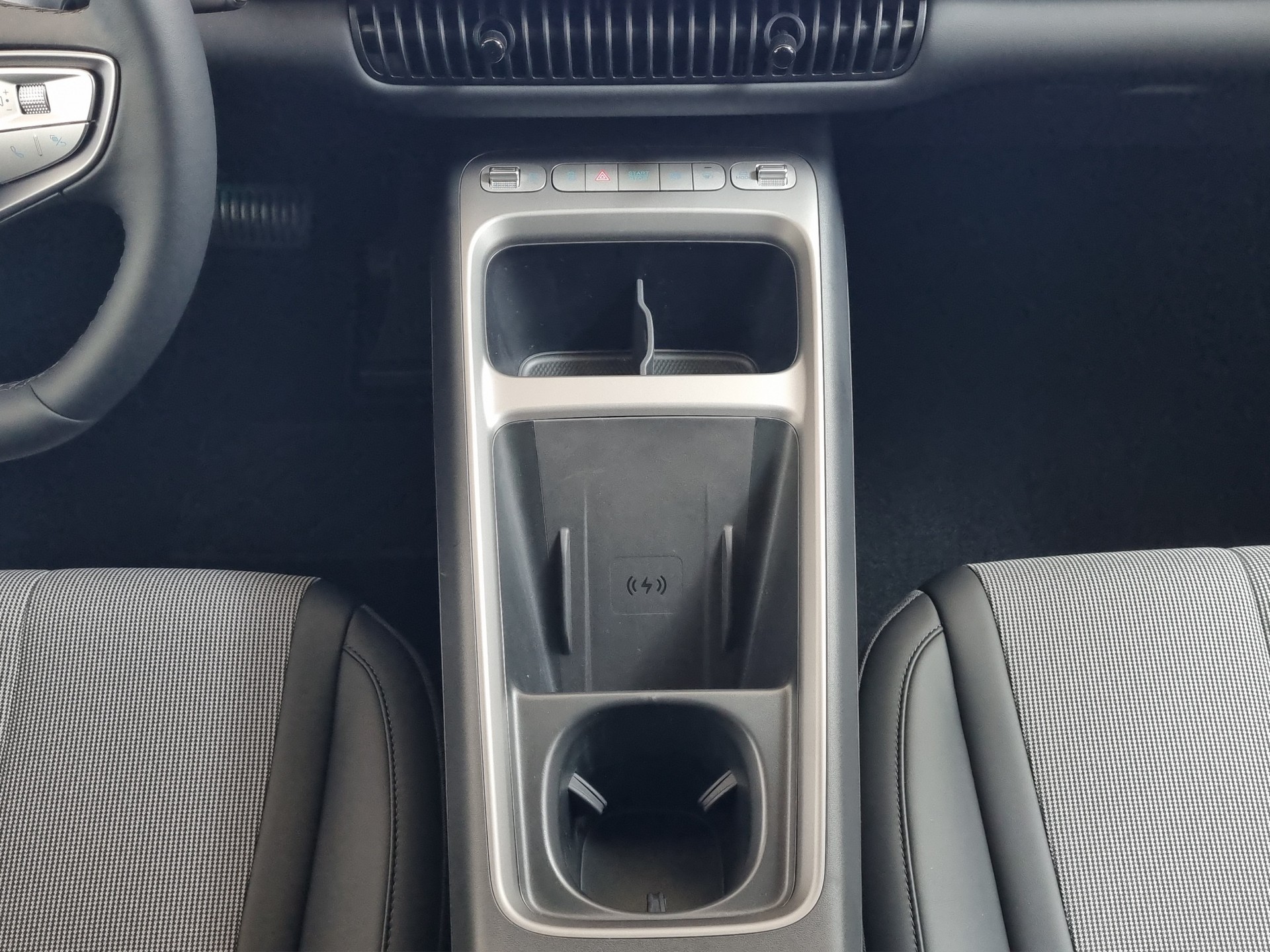 BYD Dolphin G DM-i Comfort-image-9