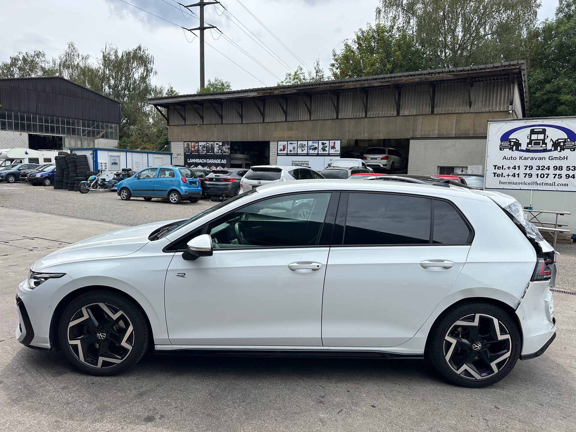 VW Golf 1.5 e TSI mHEV R-Line DSG-image-8