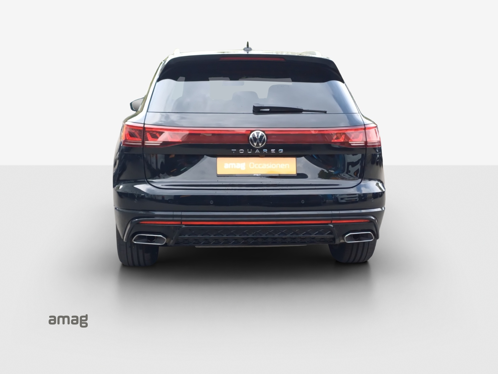 VW Touareg 3.0 TDI R-Line Tiptronic-image-3