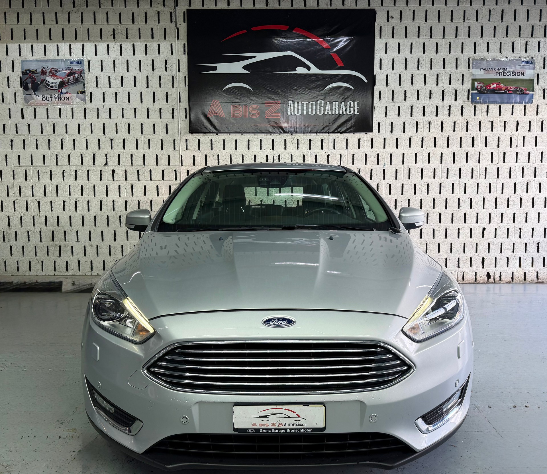 FORD Focus 1.0 SCTi Trend Automatic-image-1