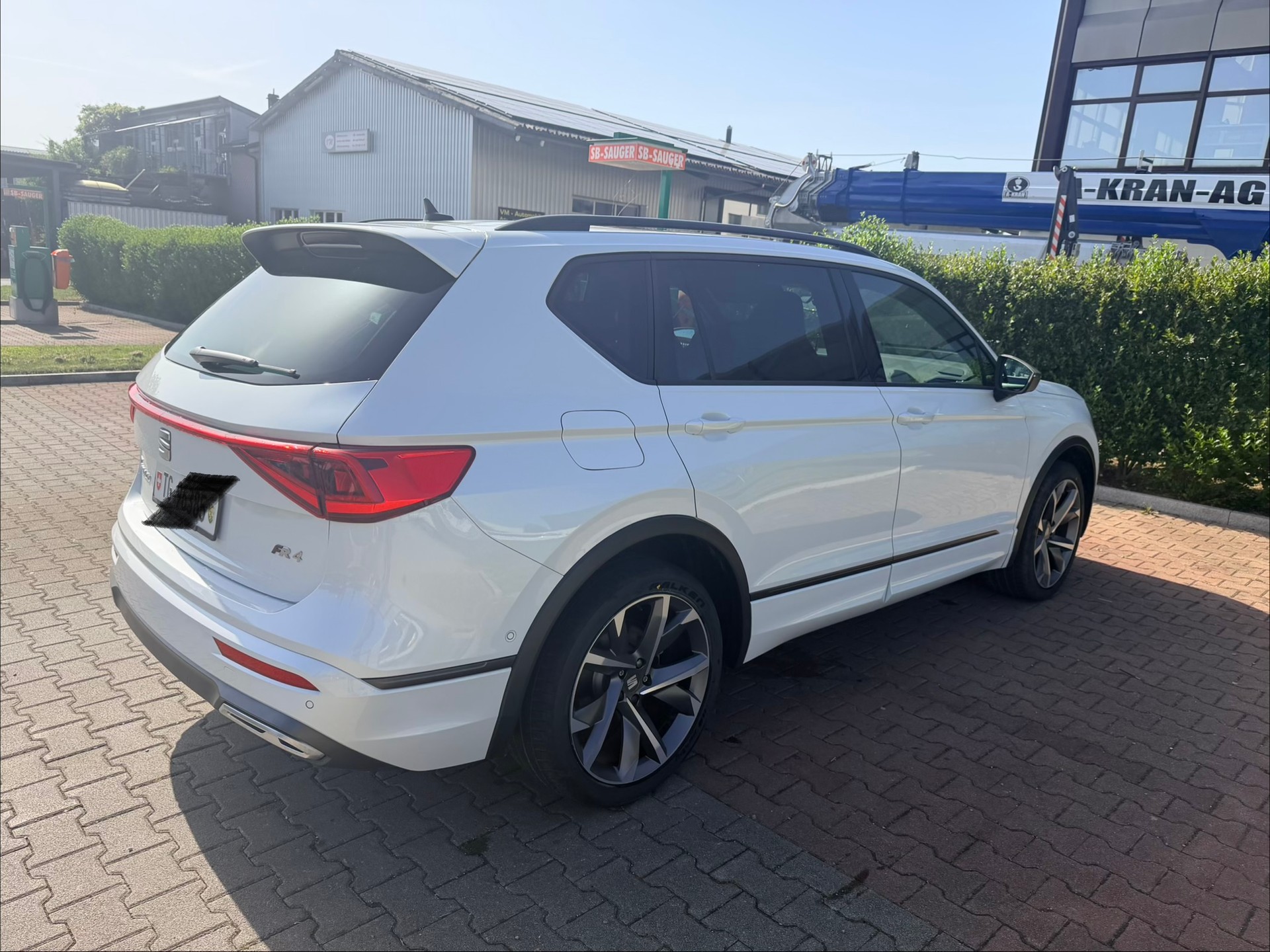 SEAT 2.0 TSI Hola FR 4Drive DSG-image-4