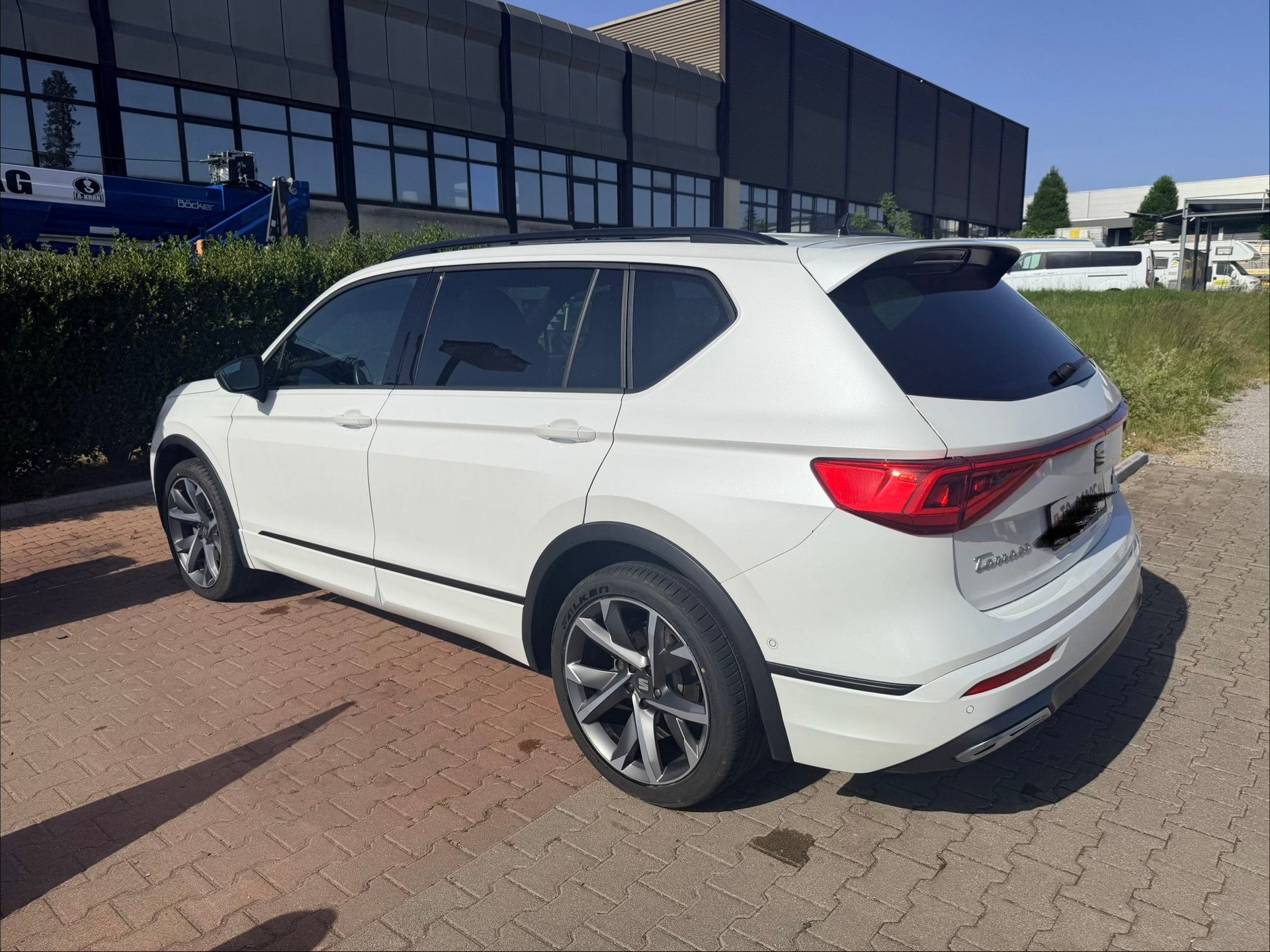 SEAT 2.0 TSI Hola FR 4Drive DSG-image-5