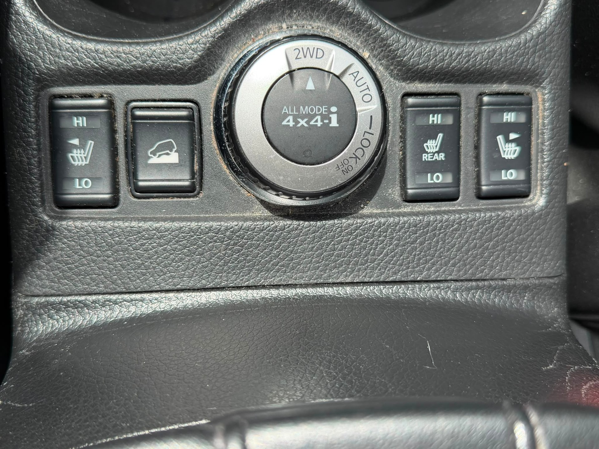 NISSAN X-Trail 2.0 dCi tekna Xtronic CVT ALL-MODE 4x4-image-13