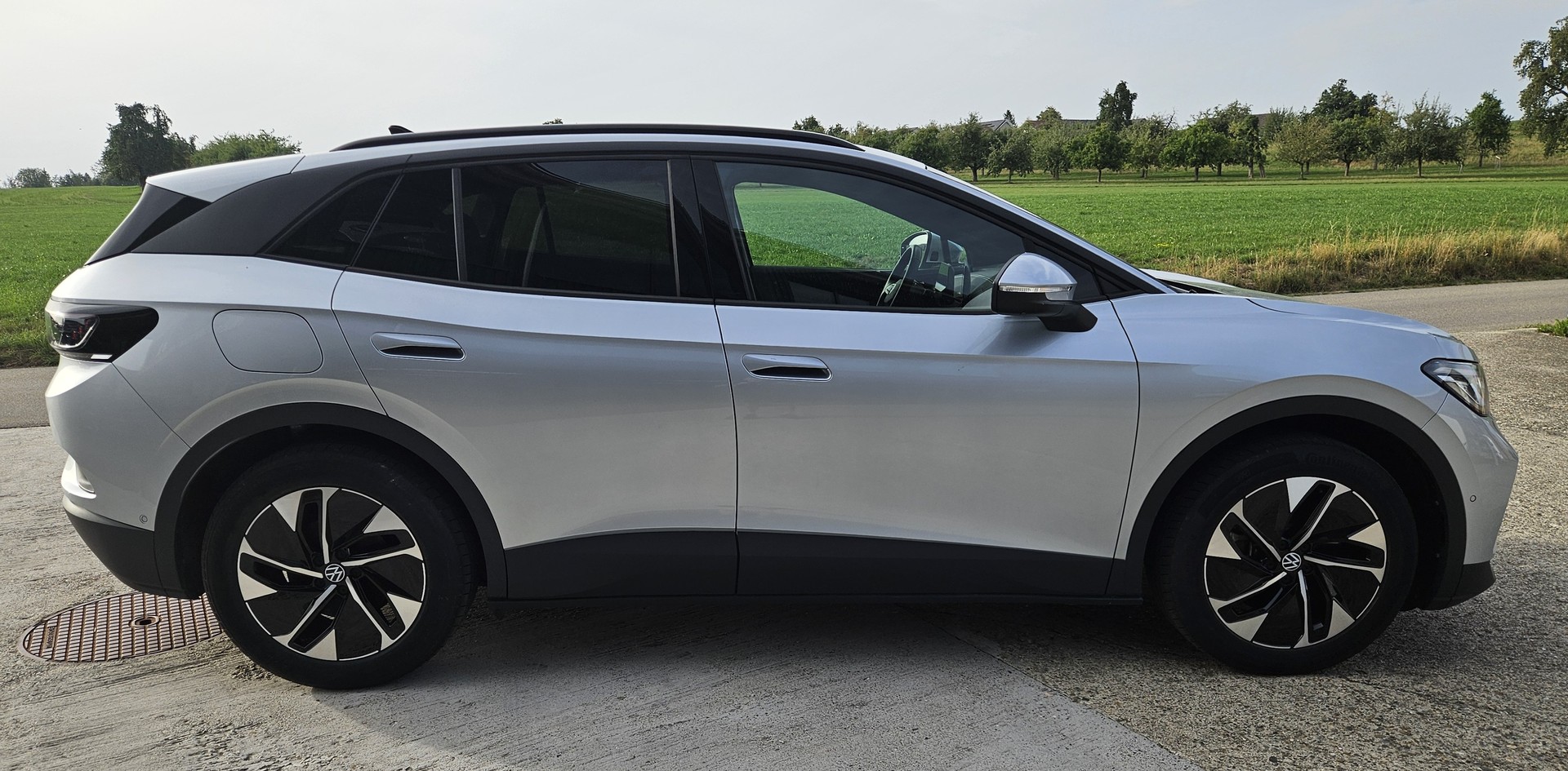 VW ID.4 Pro 77 kWh mit Wärmepumpe und Anhängerkupplung-image-7