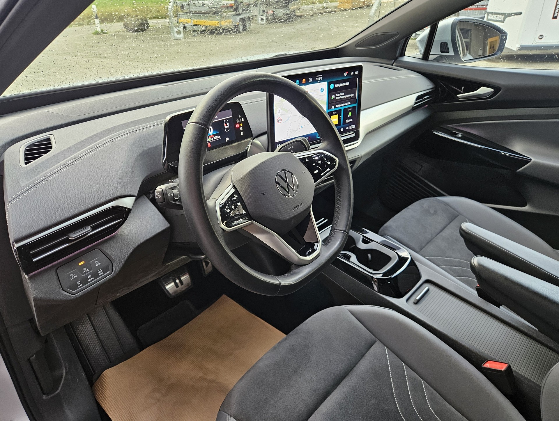 VW ID.4 Pro 77 kWh mit Wärmepumpe und Anhängerkupplung-image-9