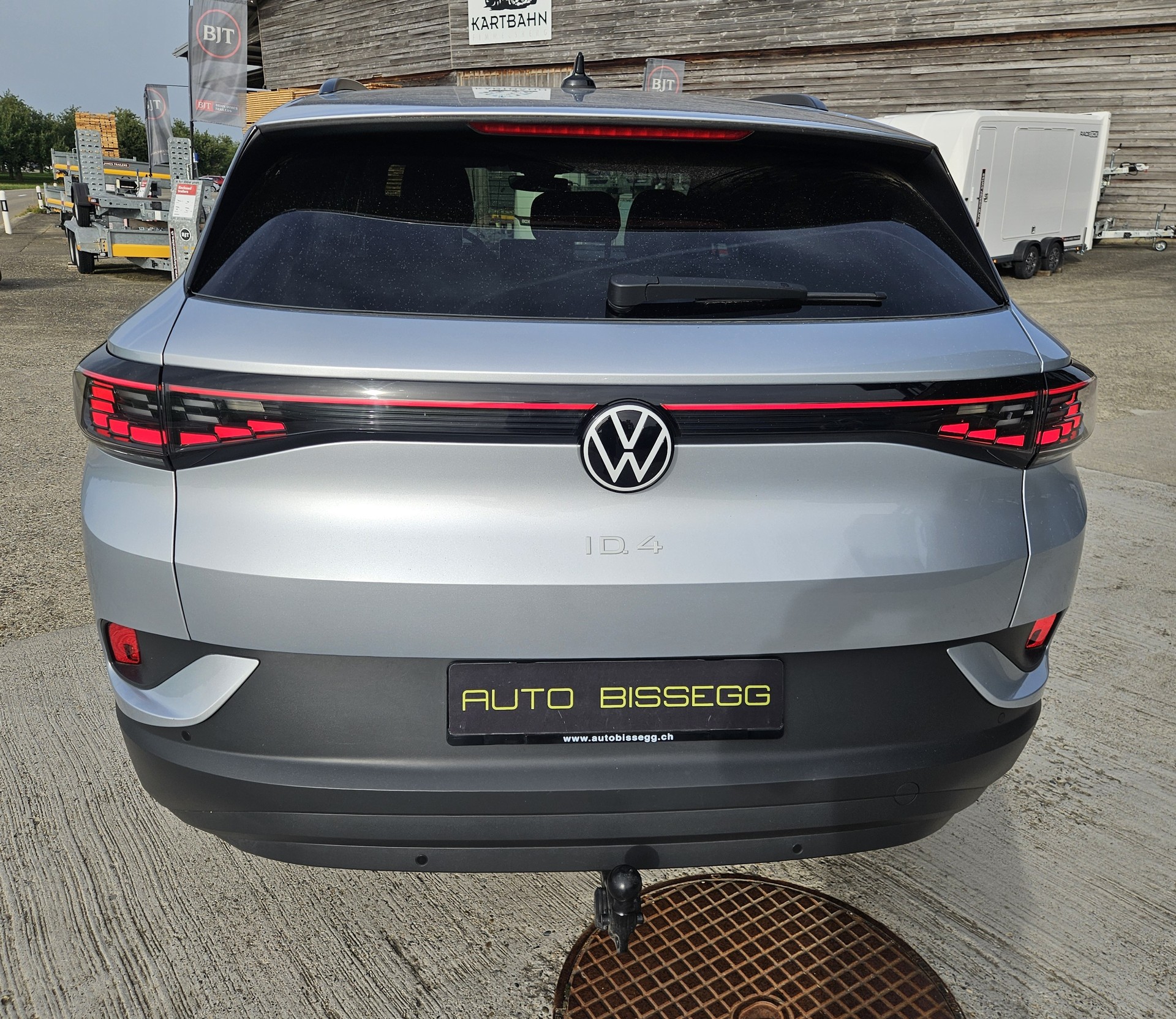 VW ID.4 Pro 77 kWh mit Wärmepumpe und Anhängerkupplung-image-5