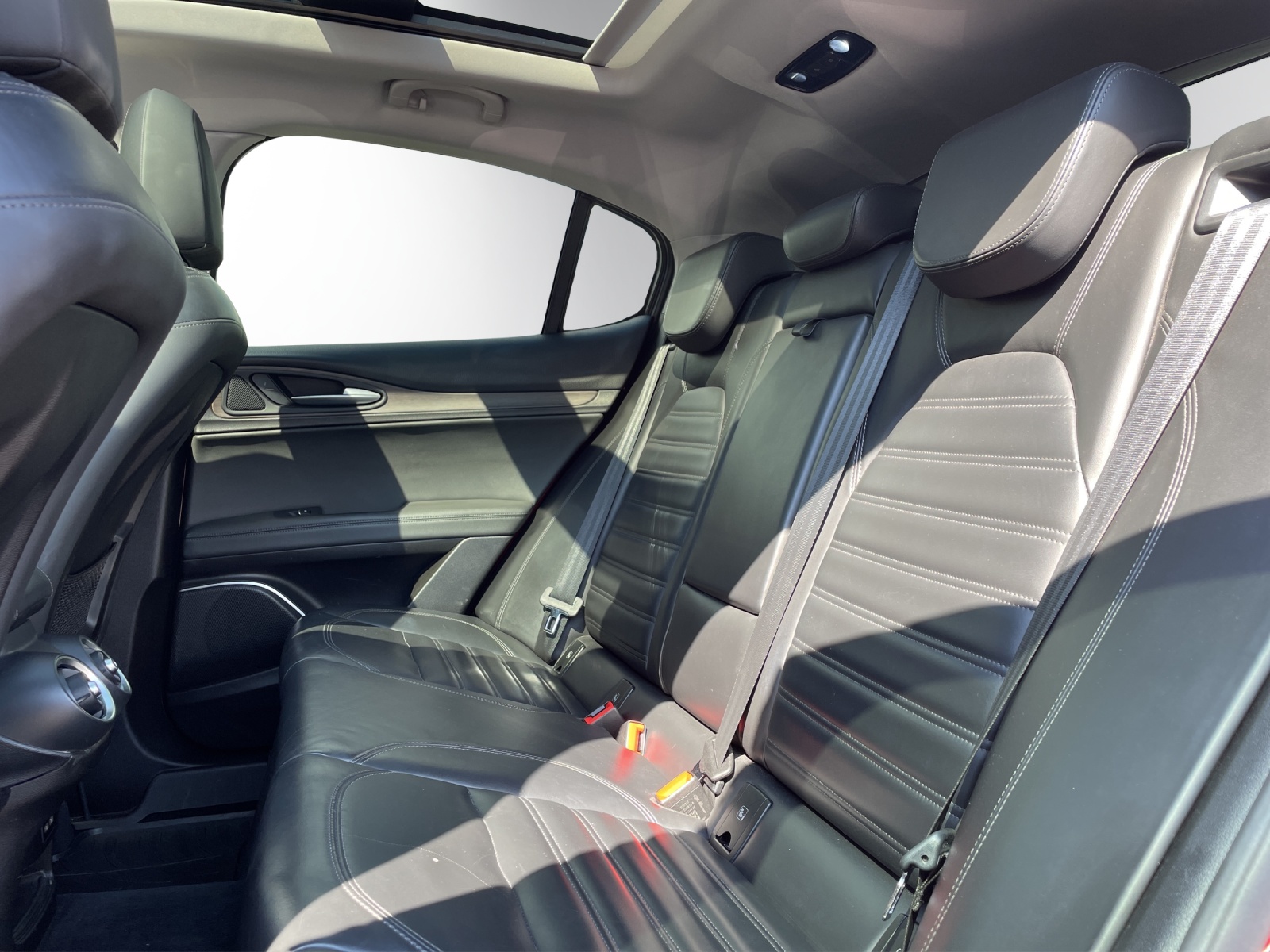 ALFA ROMEO Stelvio 2.0 First Edition Q4 Automatic-image-10
