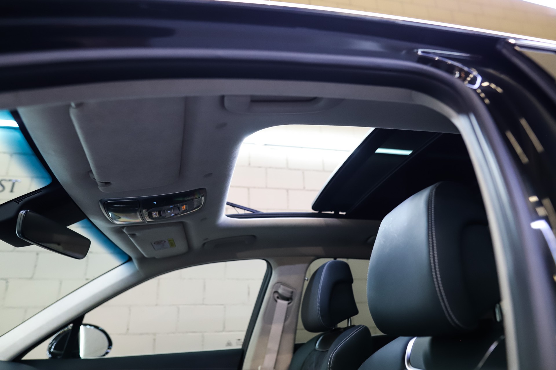 GENESIS GV70 Electrified Sport kWh 77,4 AWD-image-13