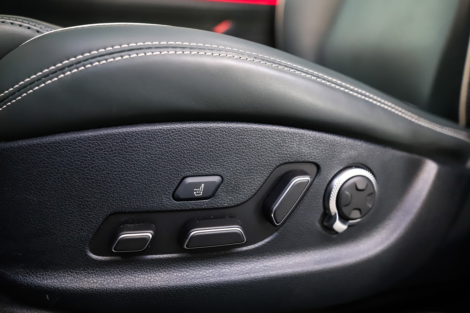 GENESIS GV70 Electrified Sport kWh 77,4 AWD-image-11