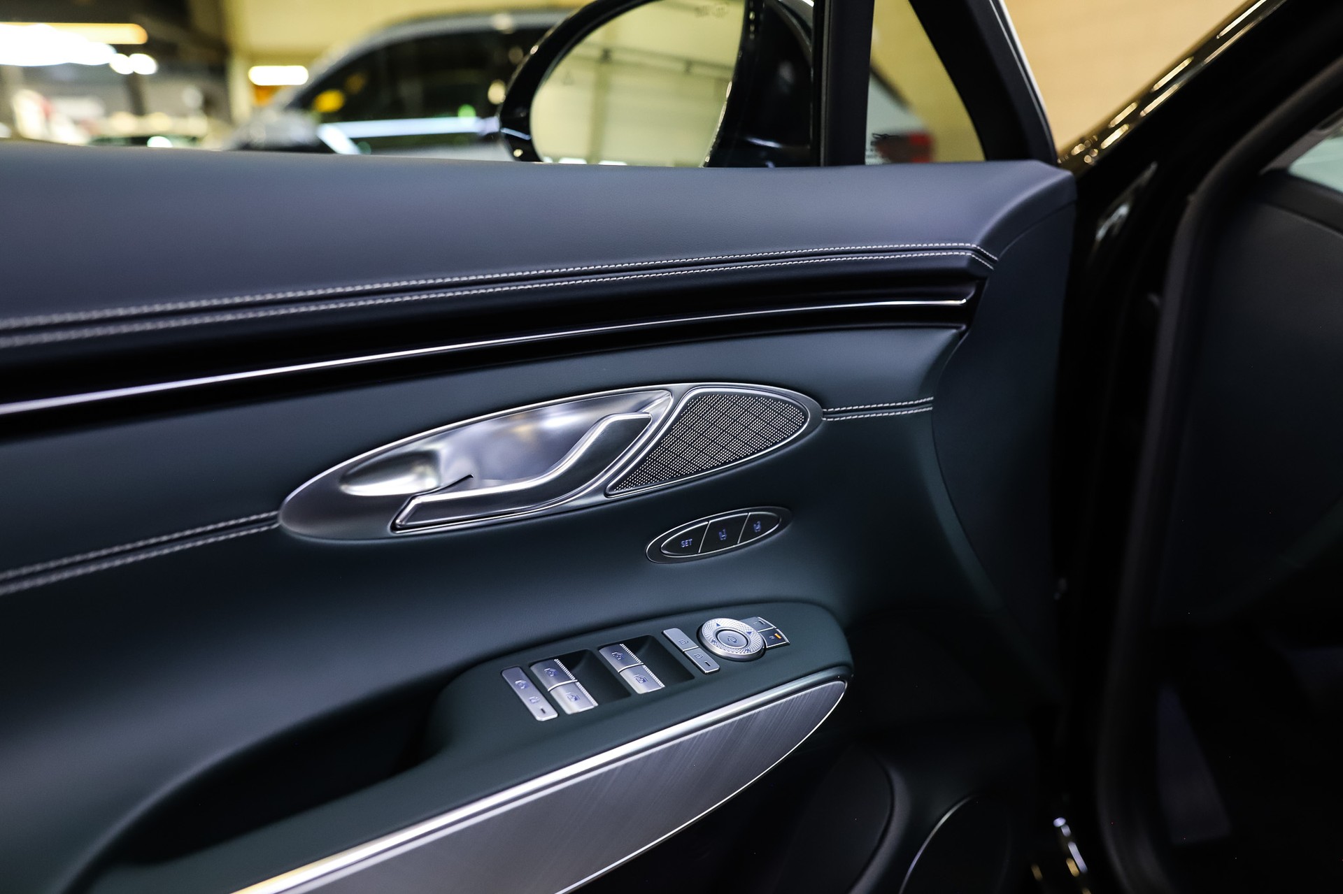 GENESIS GV70 Electrified Sport kWh 77,4 AWD-image-8