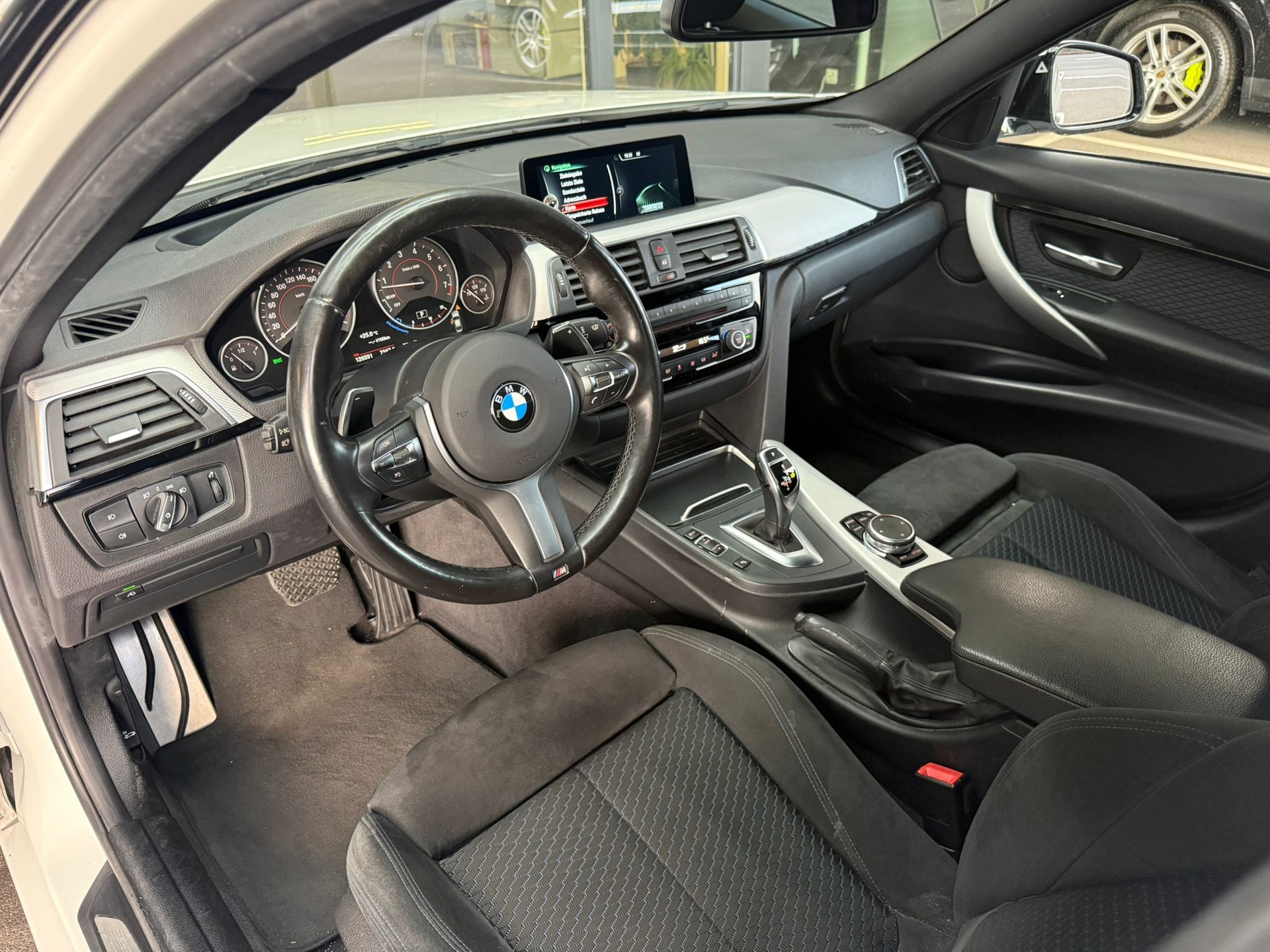 BMW 340i xDrive M Sport *Power & Sound Kit* *//M-Performance Parts* Steptronic-image-14