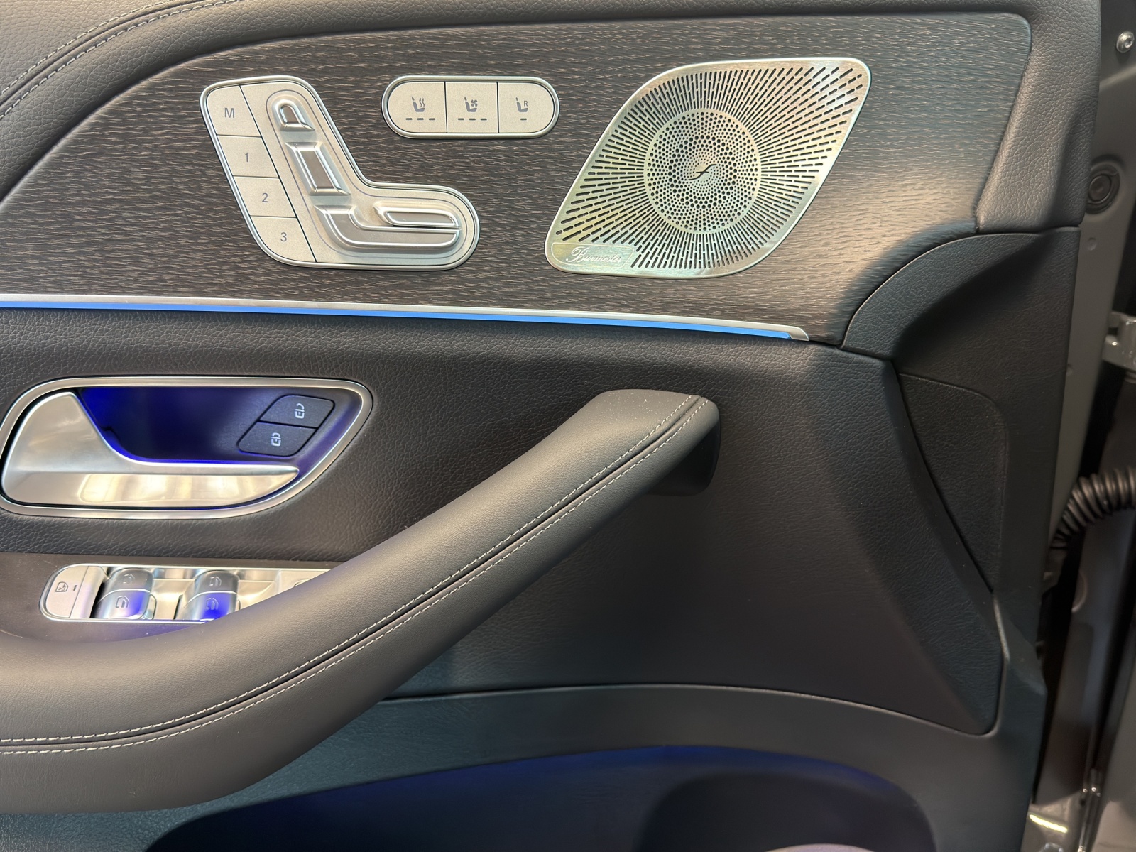 MERCEDES-BENZ GLE 400 e EQ Hybrid 4Matic 9G-Tronic EQ Star-image-15