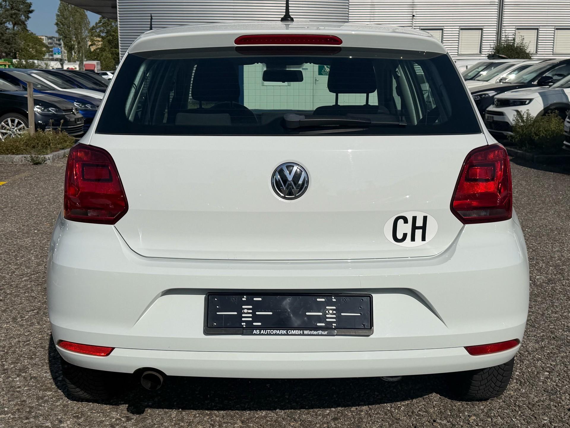 VW Polo 1.2 TSI BMT Trendline-image-5