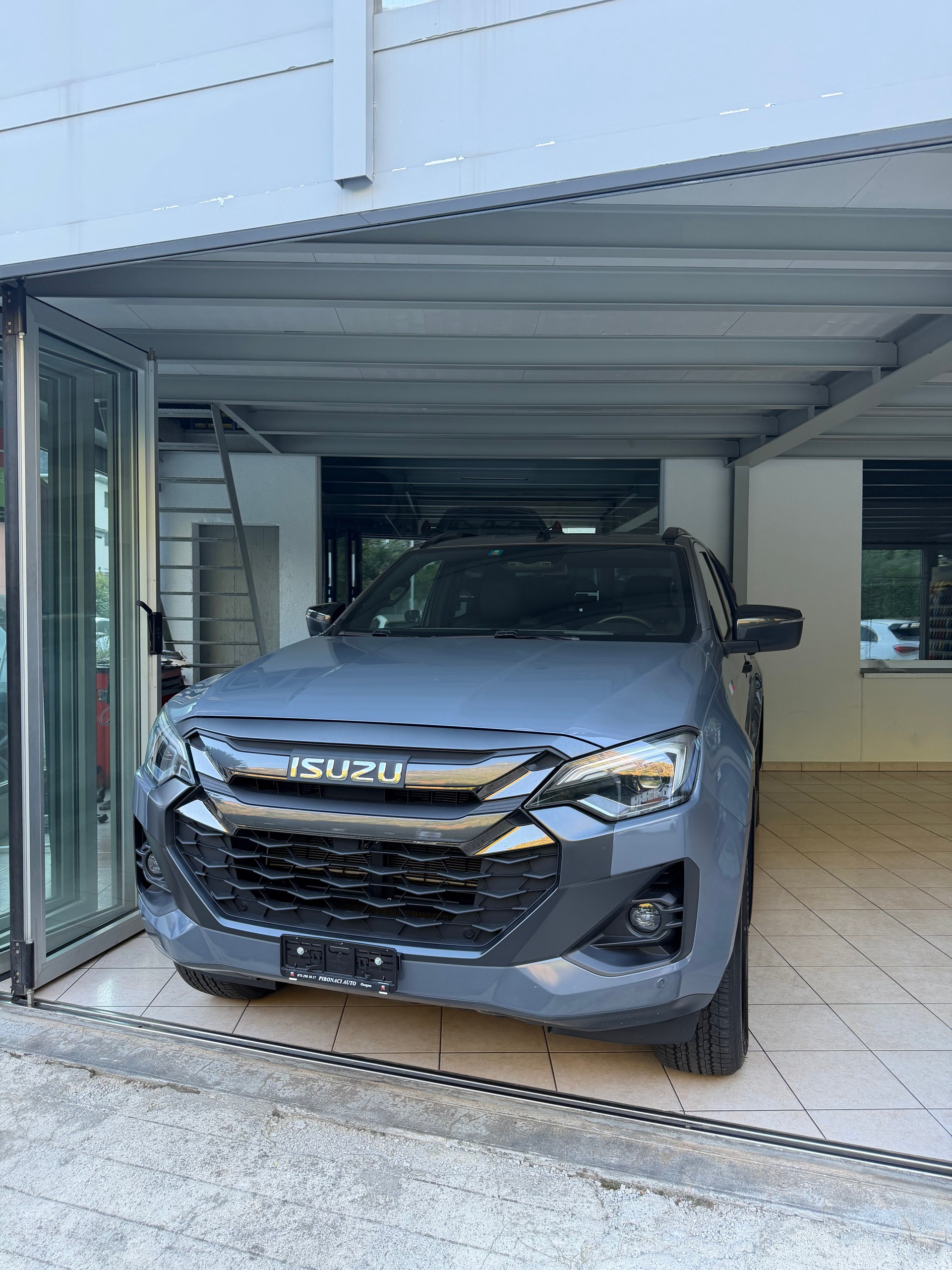 ISUZU D-MAX 1.9 CrewCab N60 Nitro Sport 4x4-image-0