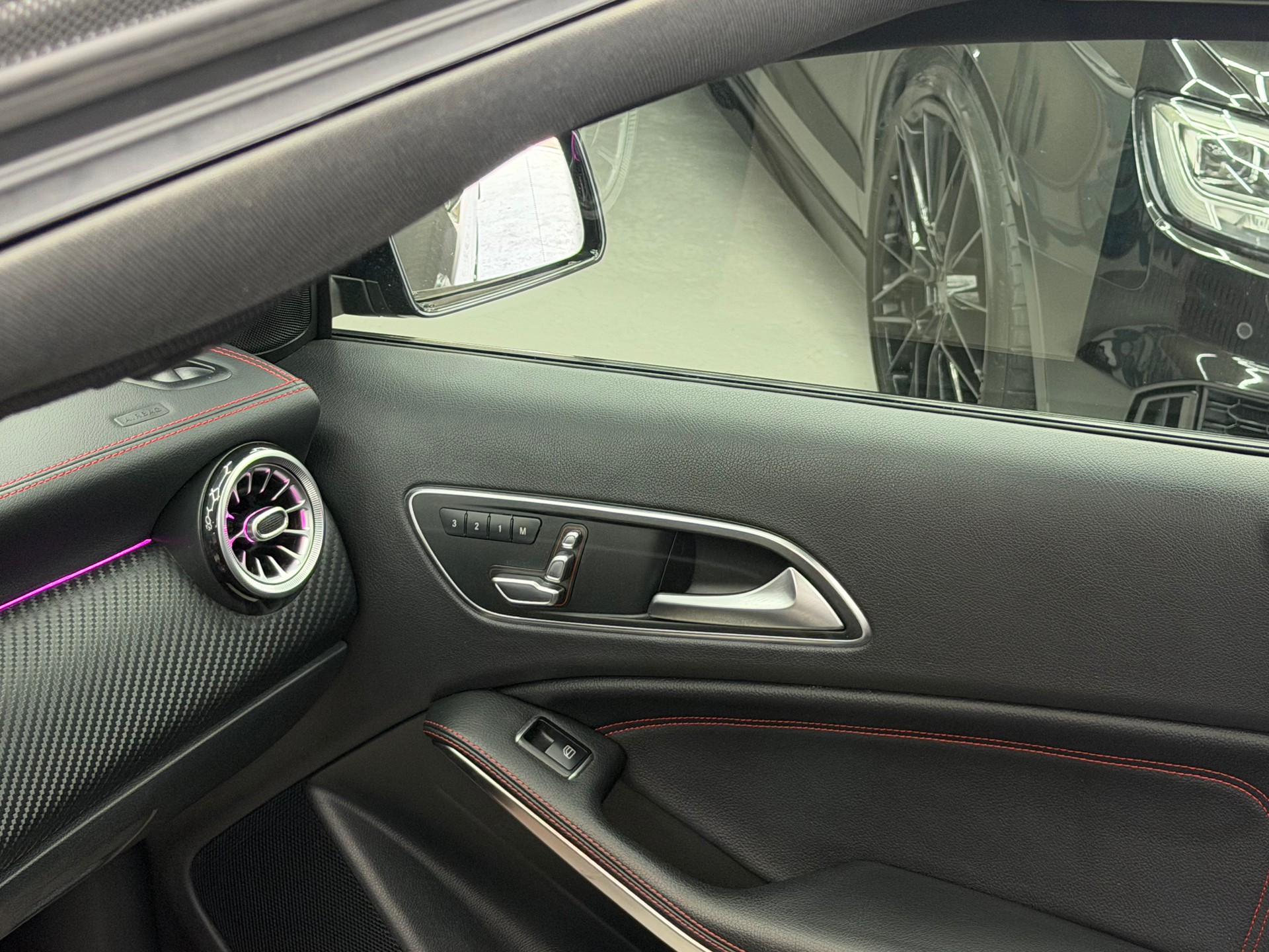 MERCEDES-BENZ A 45 AMG 4Matic Speedshift 7G-DCT *CH / H&R / Maxton*-image-11