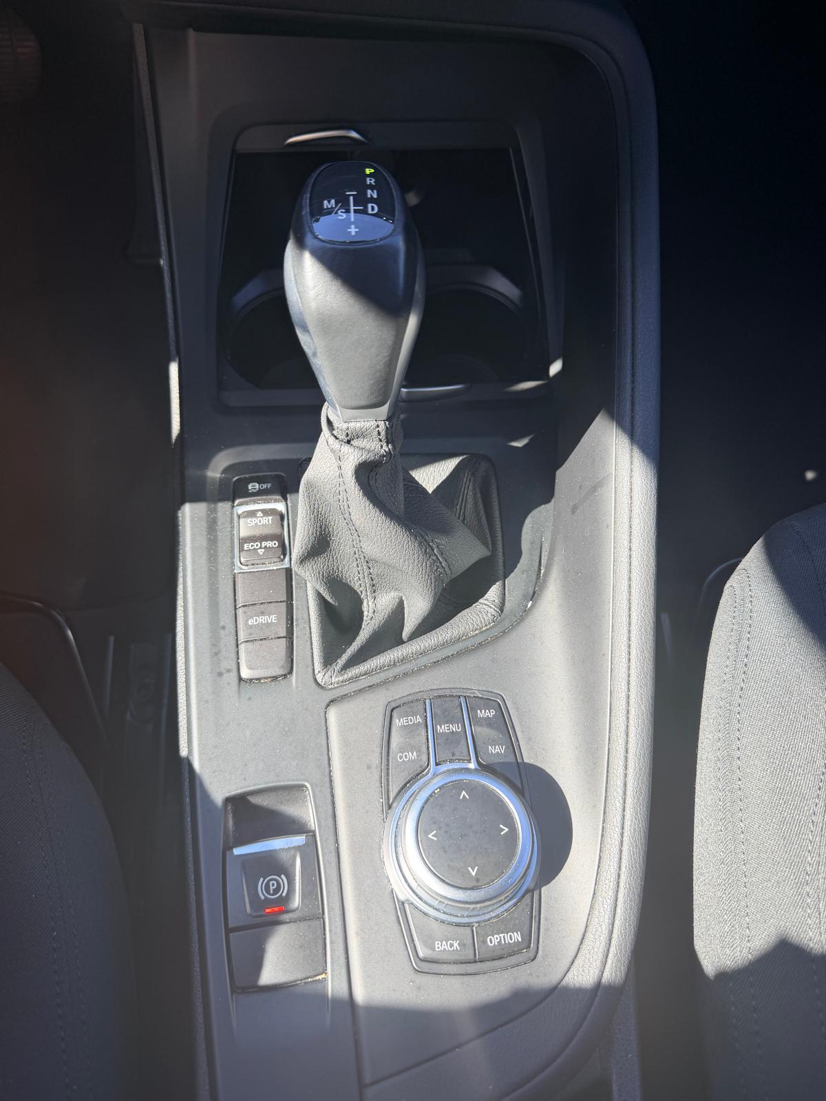 BMW X1 xDrive 25e Steptronic-image-13