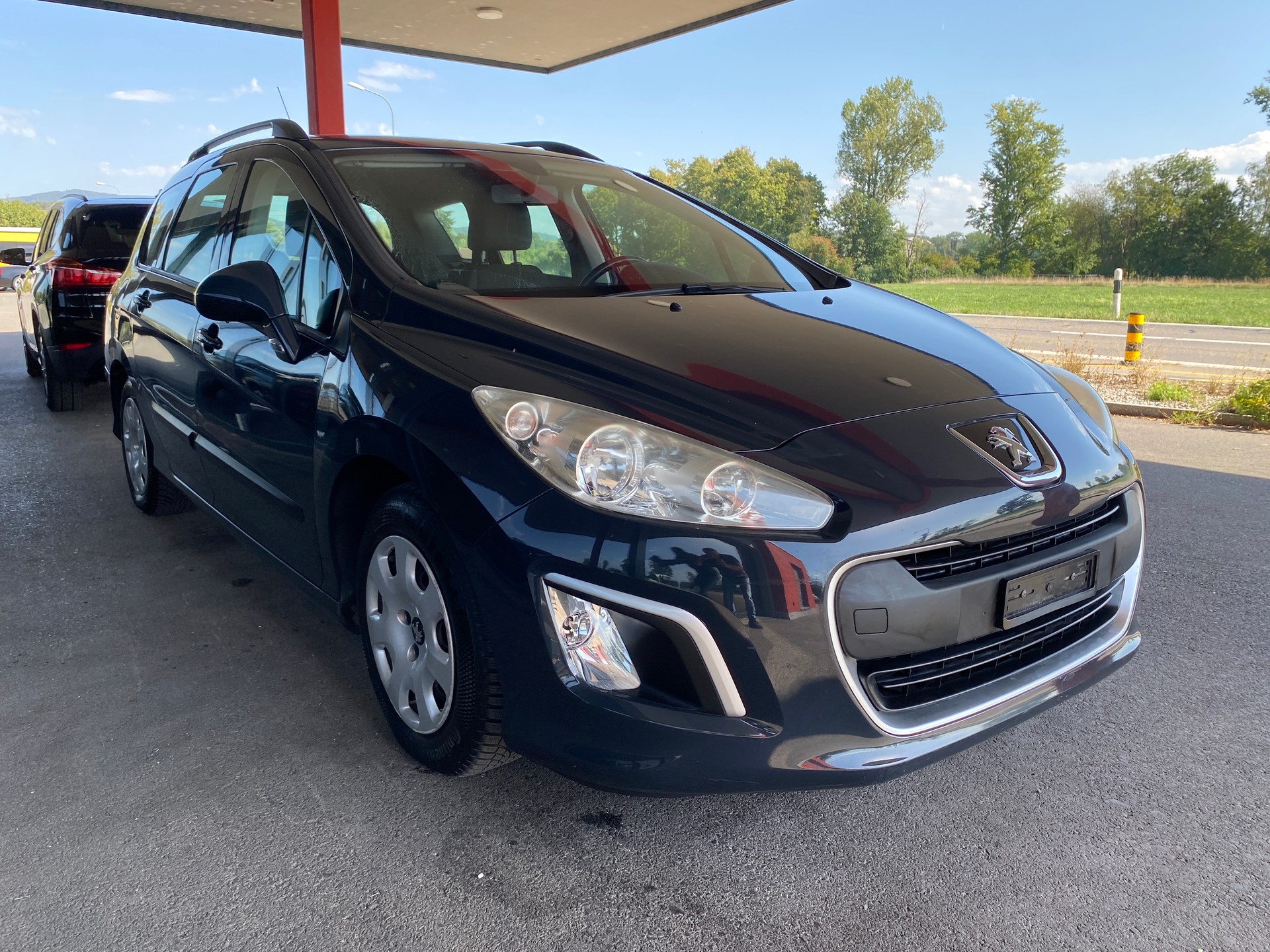 PEUGEOT 308 SW 1.6 HDI Active EGS6-image-2