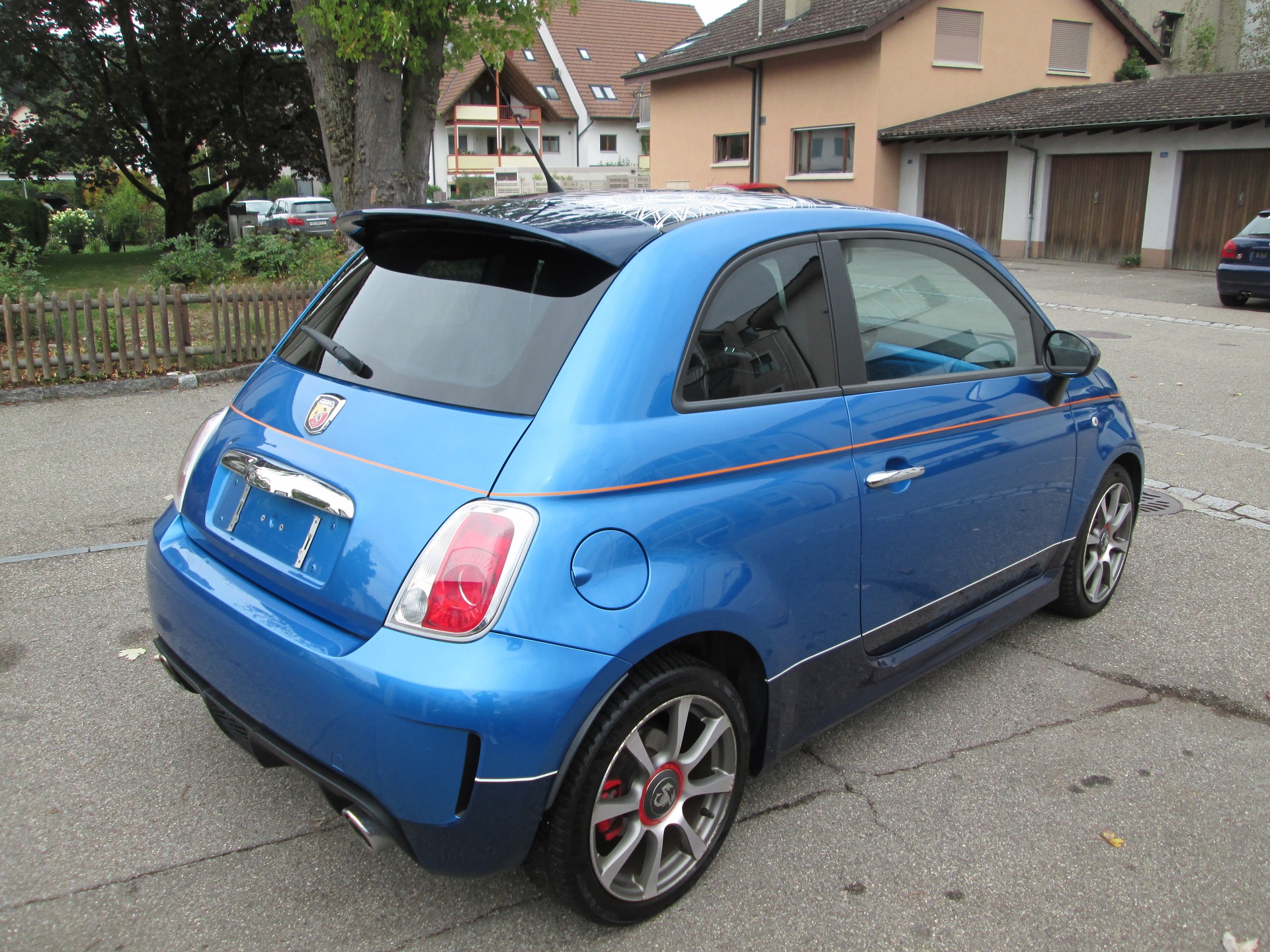 FIAT 500 1.4 16V Turbo Abarth Borrani Edition-image-4