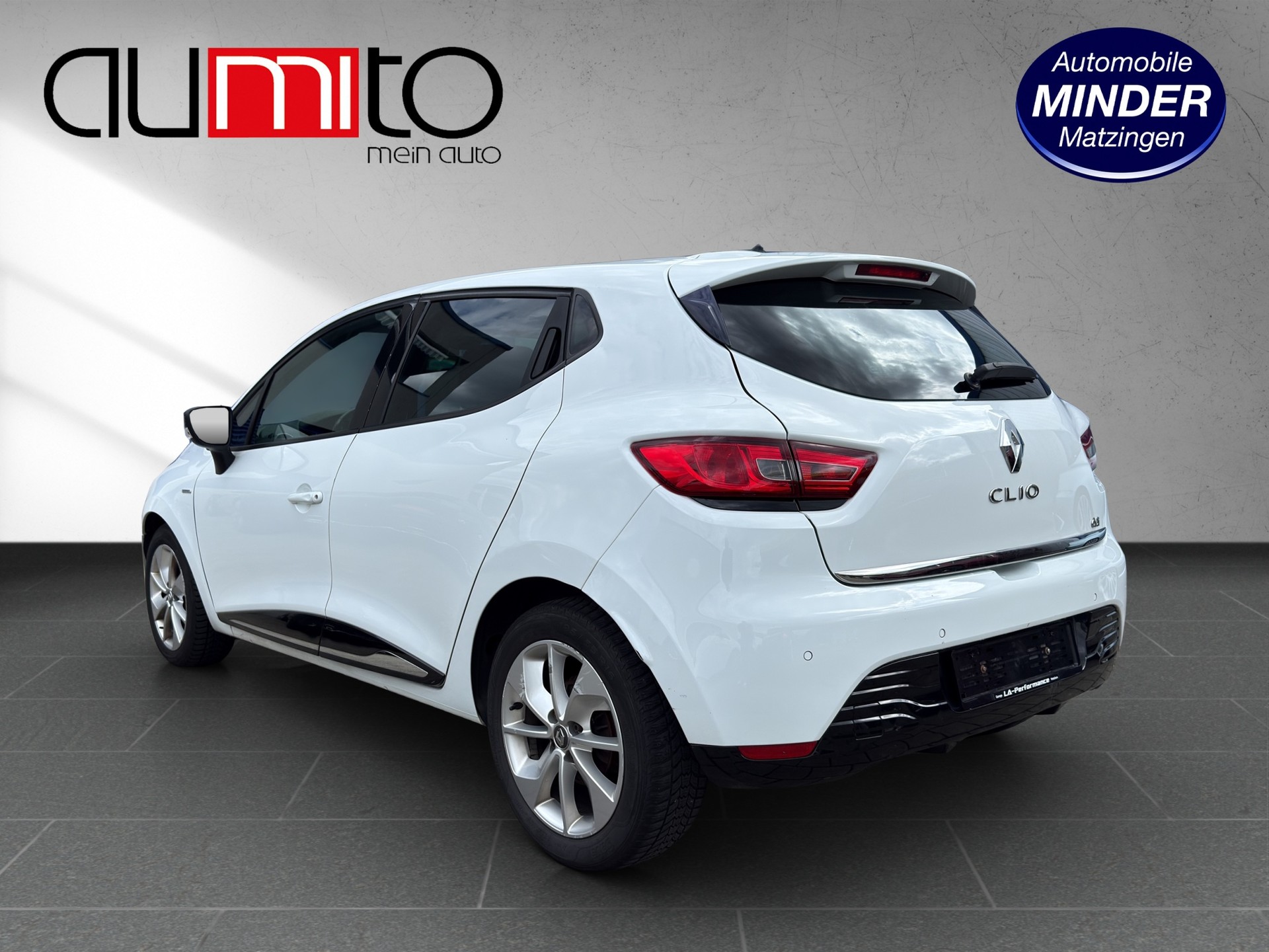 RENAULT Clio 1.5 dCi Limited EDC-image-4