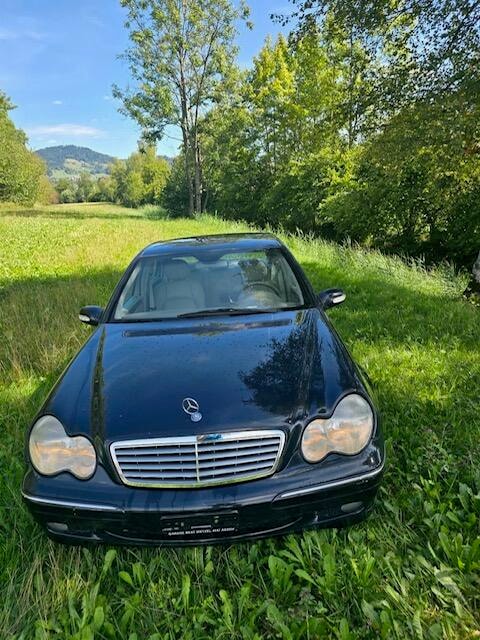 MERCEDES-BENZ C 240 Elégance