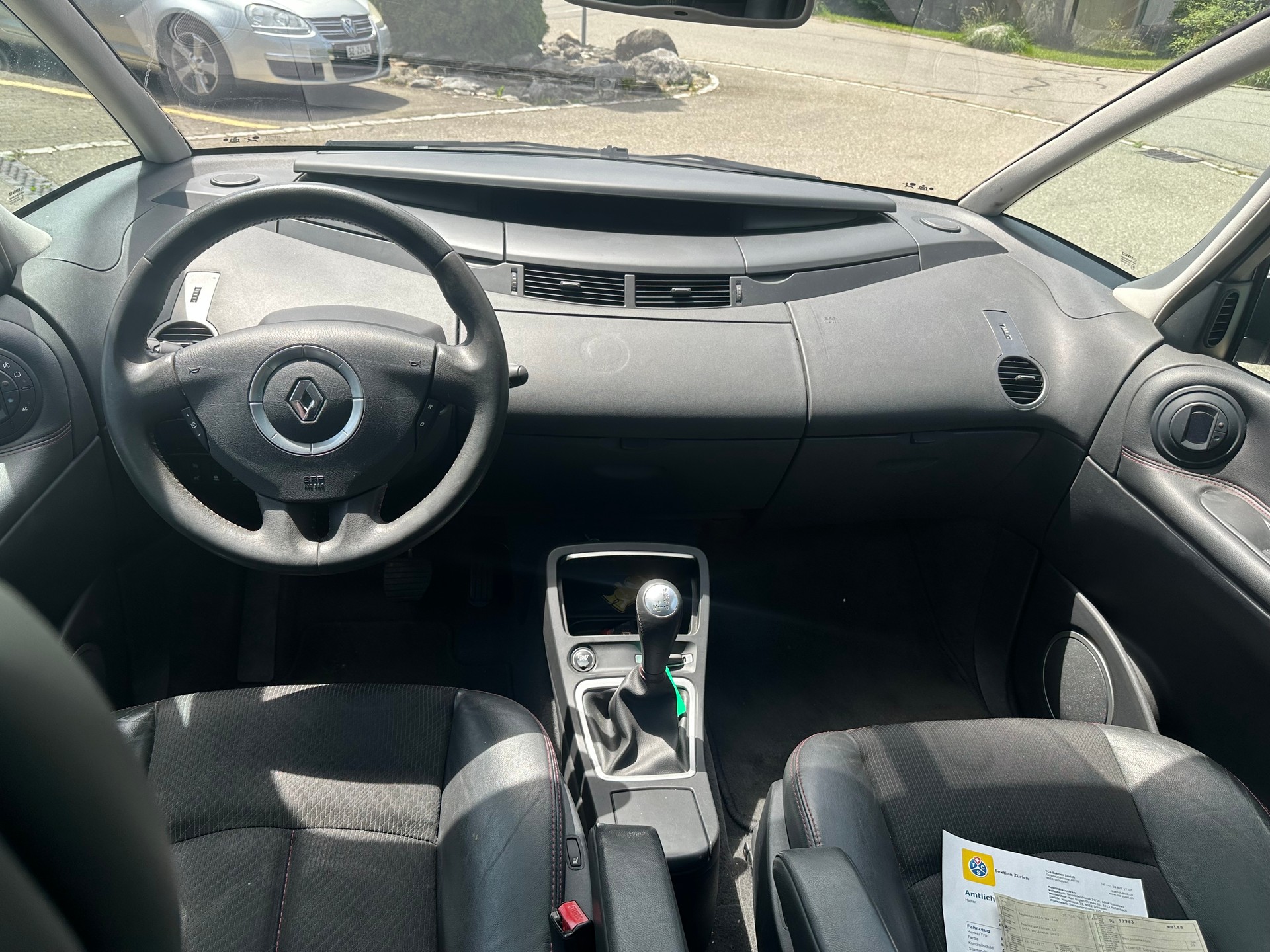RENAULT Espace 2.0 dCi Swiss Edition Automatic-image-8