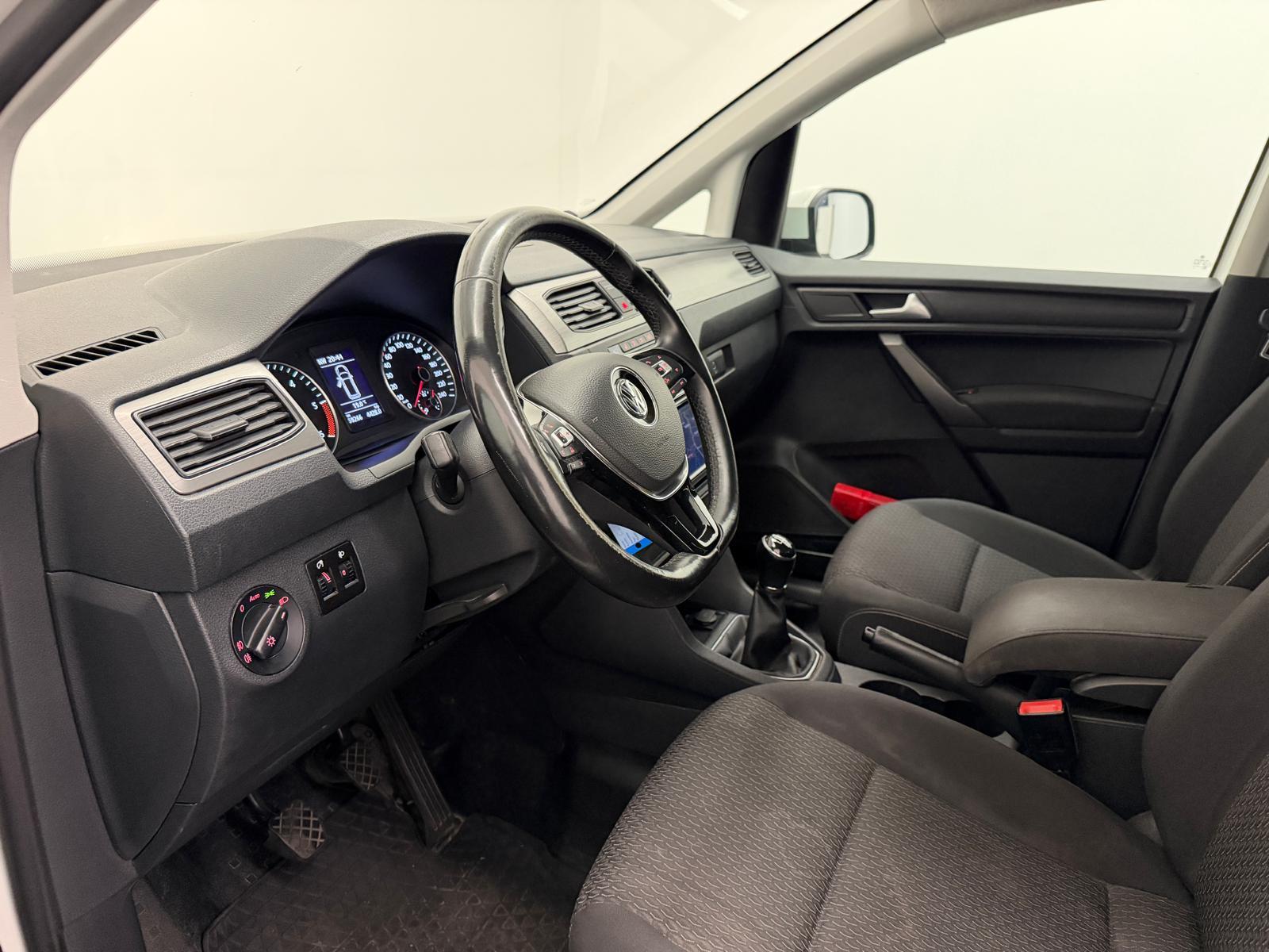 VW Caddy 2.0 TDI Trendline 4m-image-9