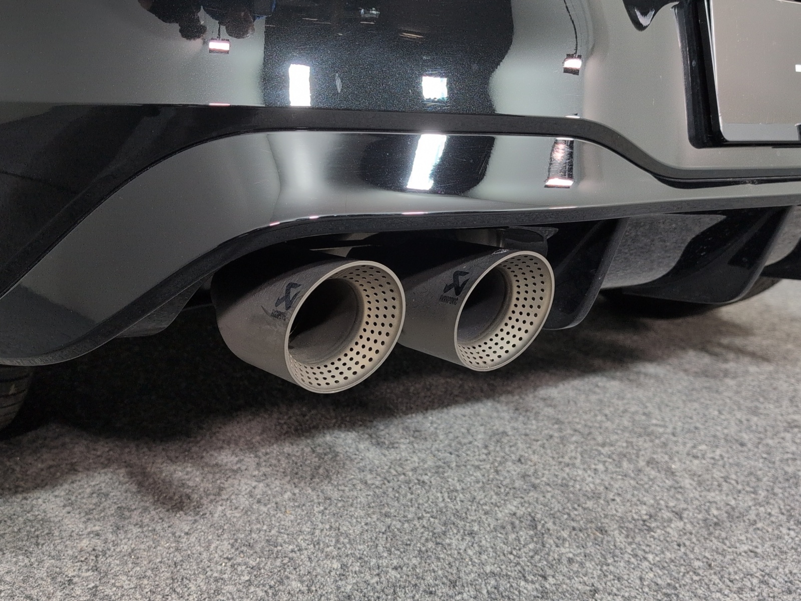 VW Golf 2.0 TSI R DSG 4 Motion-image-4
