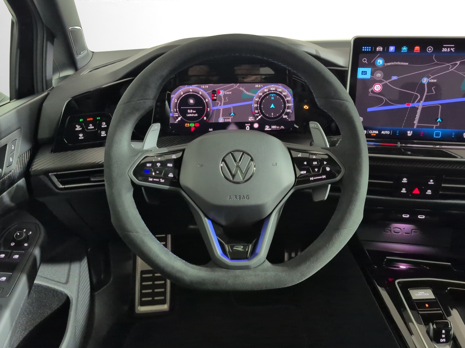VW Golf 2.0 TSI R DSG 4 Motion-image-12