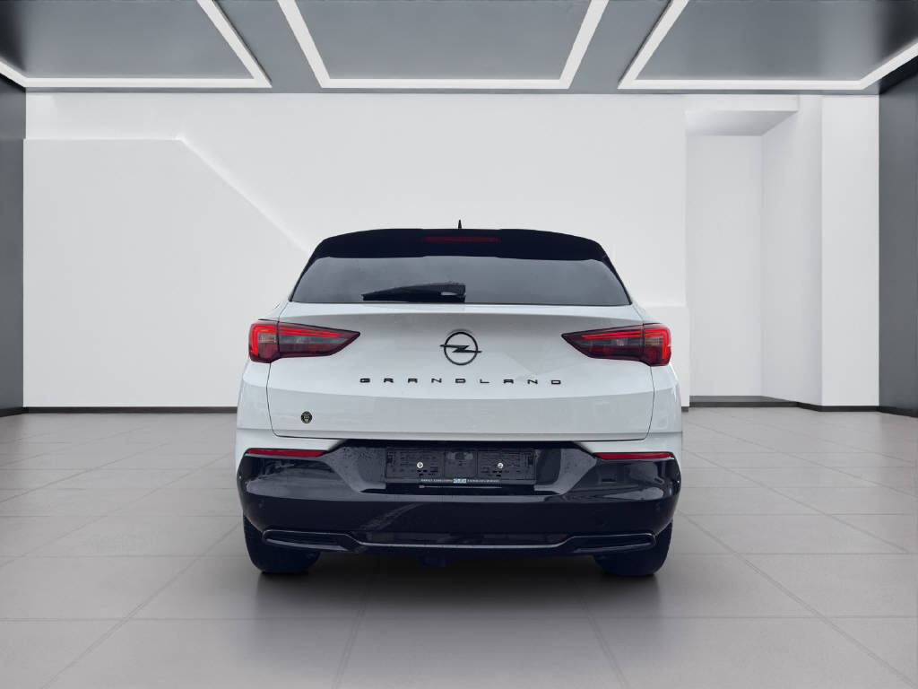 OPEL Grandland 1.6 T PHEV GS Line-showroom-element-3