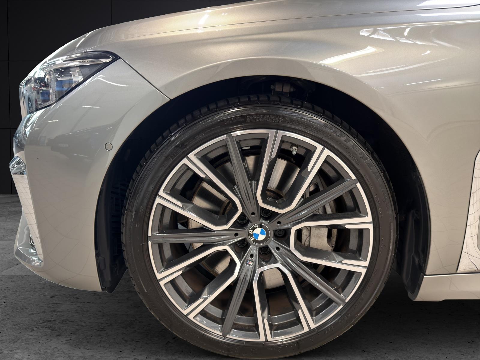 BMW 750i xDrive SAG M Sport Executive Drive Pro-image-8