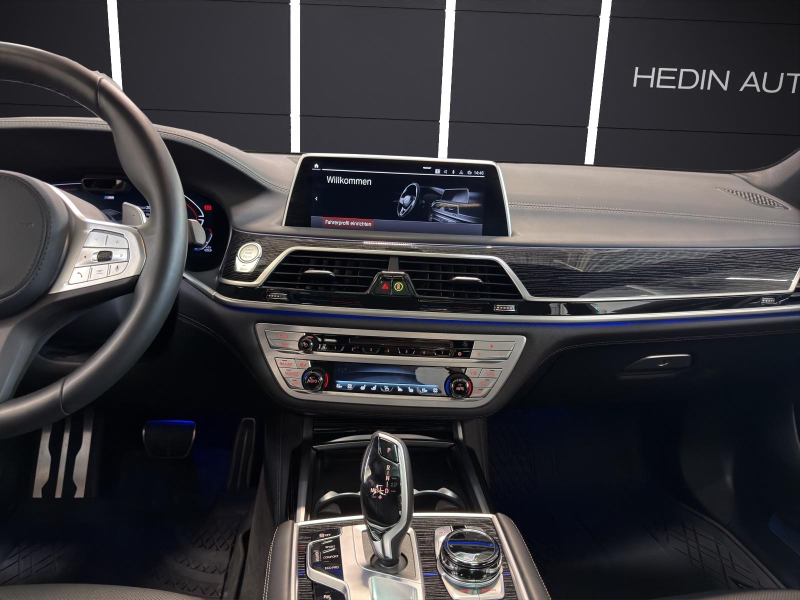 BMW 750i xDrive SAG M Sport Executive Drive Pro-image-12