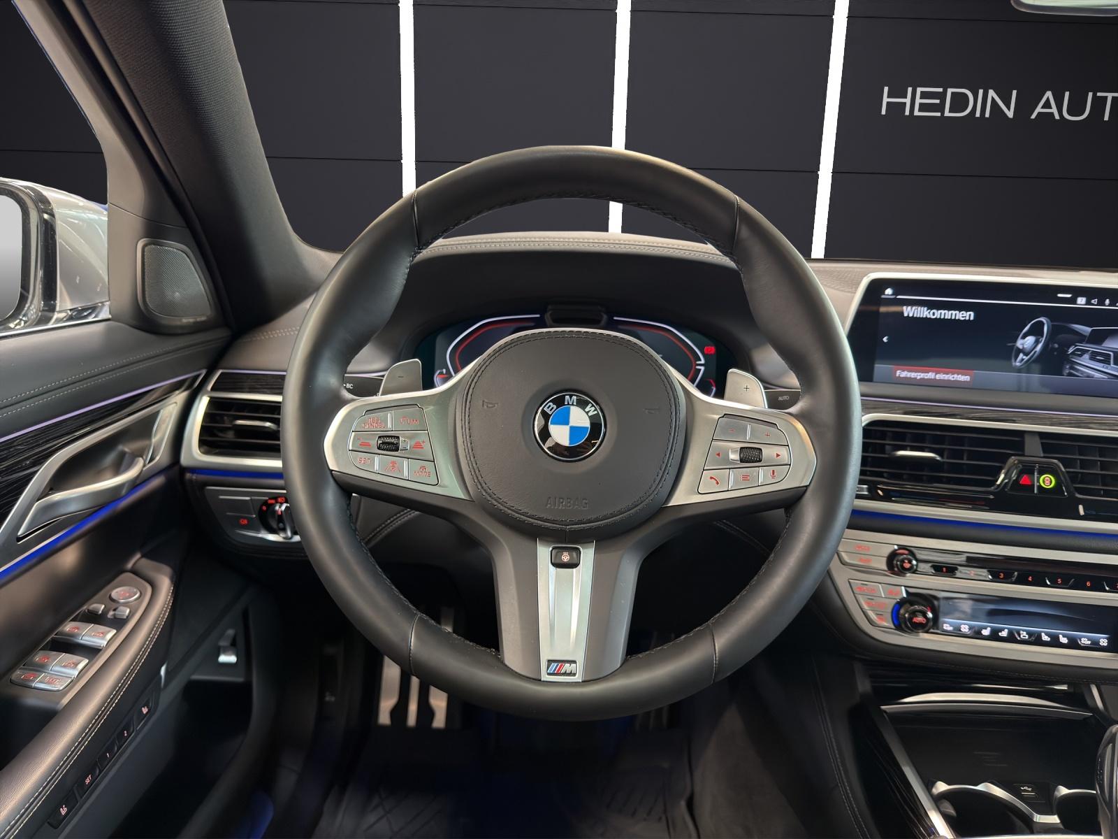 BMW 750i xDrive SAG M Sport Executive Drive Pro-image-11