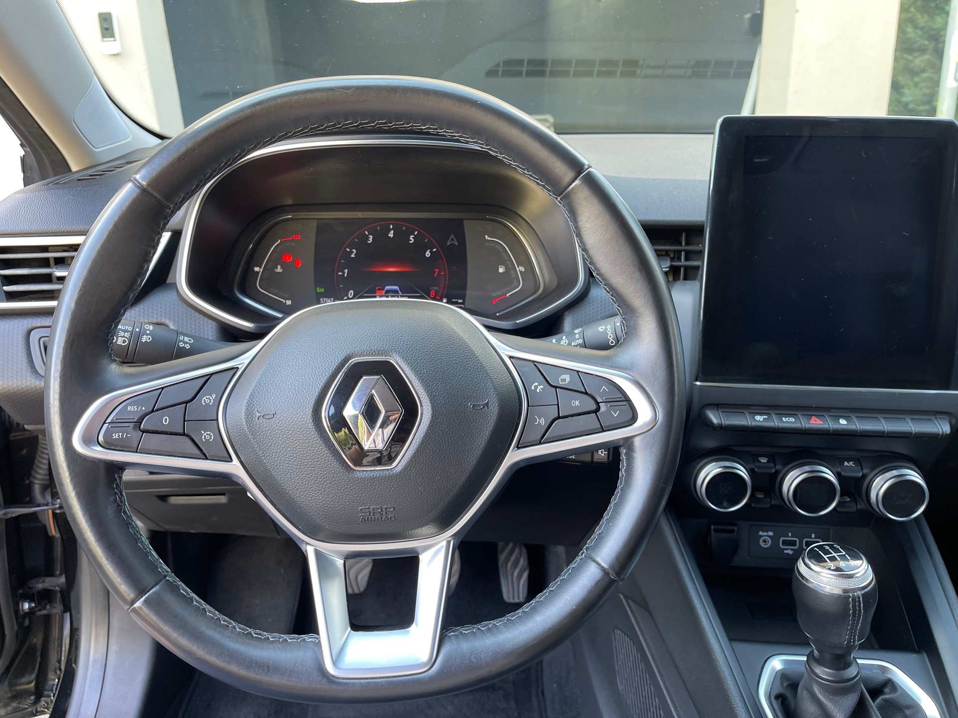 RENAULT 1.0 TCe 100 Intens-image-10