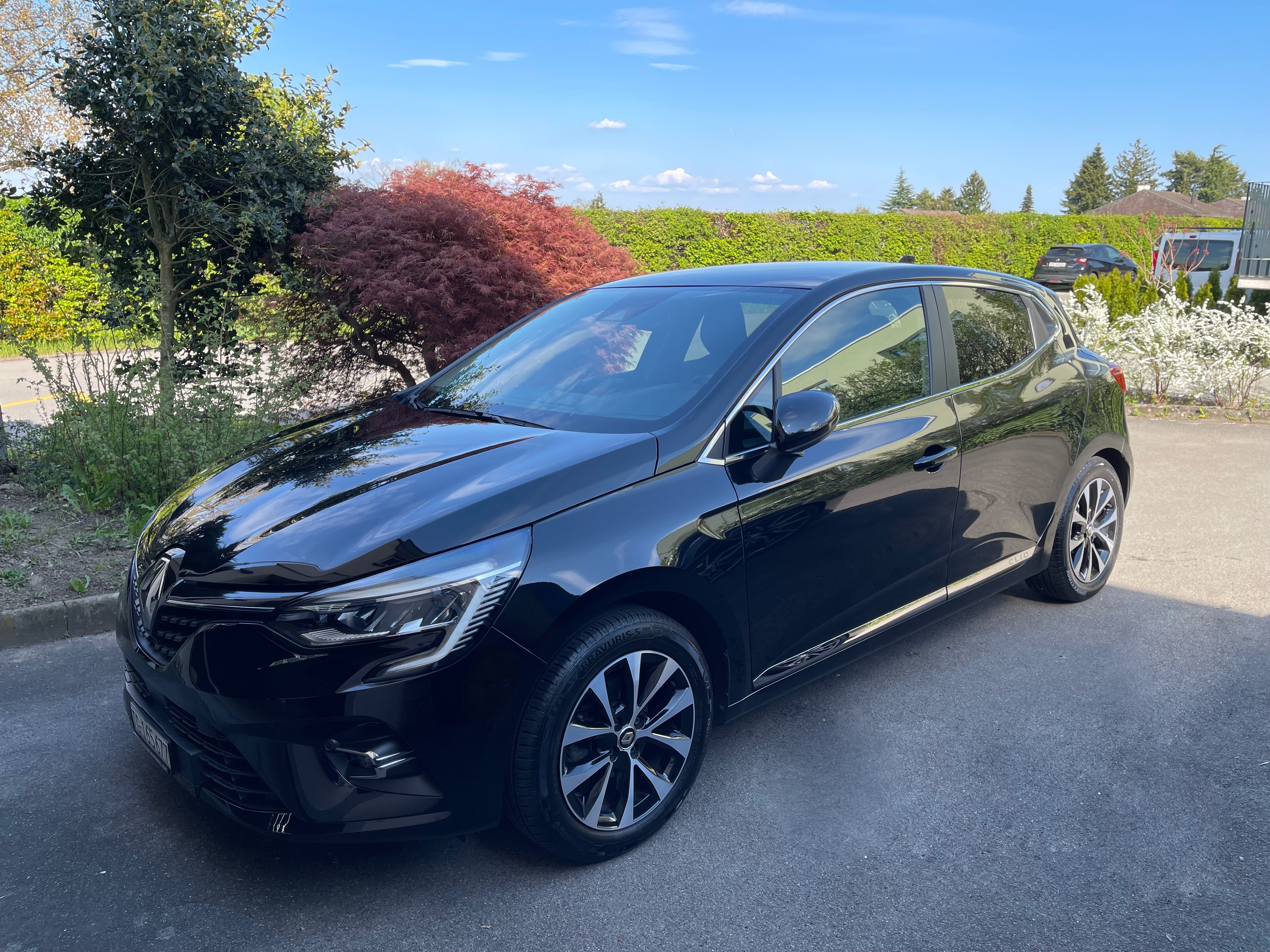 Car photo