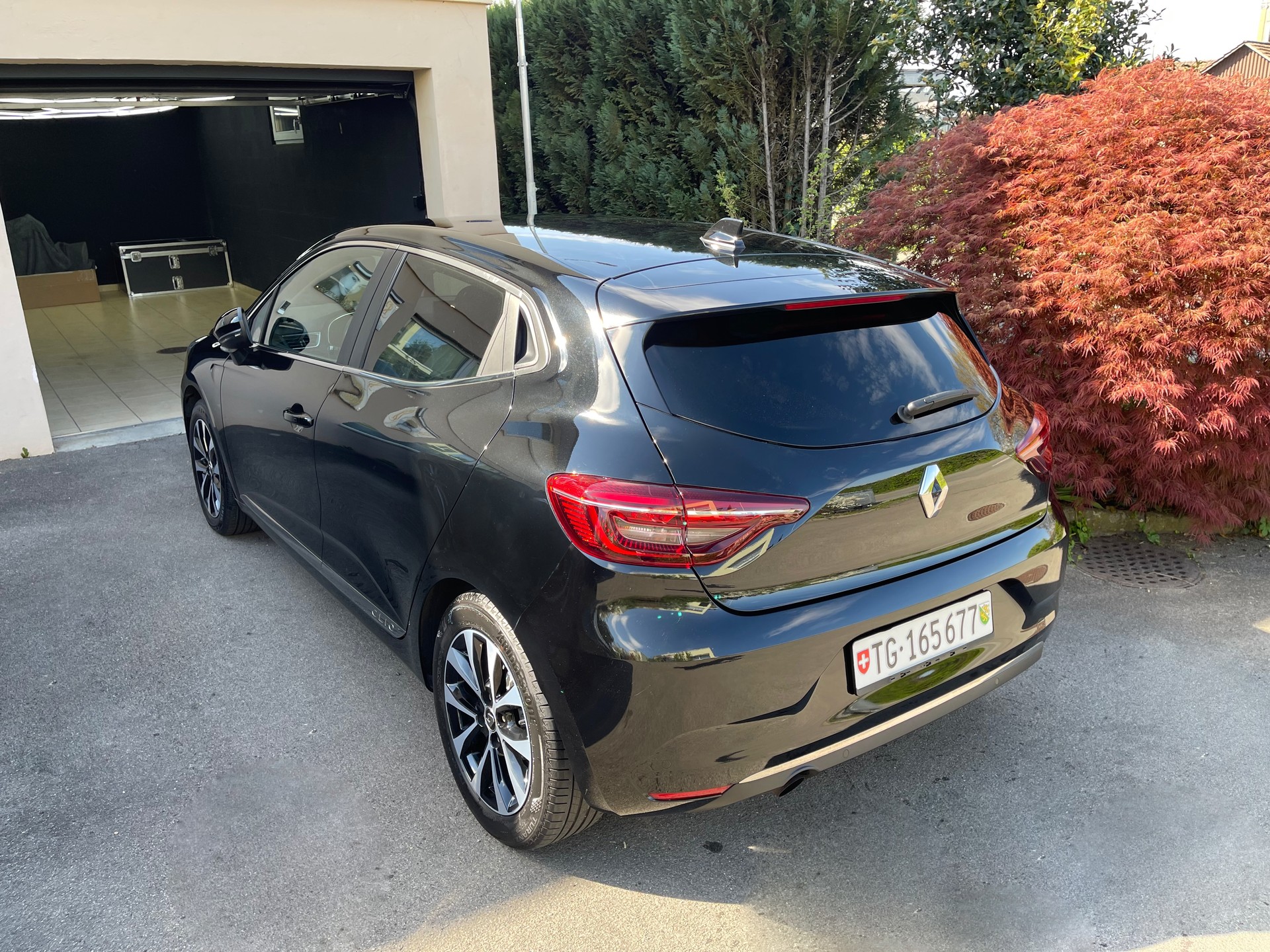 RENAULT 1.0 TCe 100 Intens-image-3