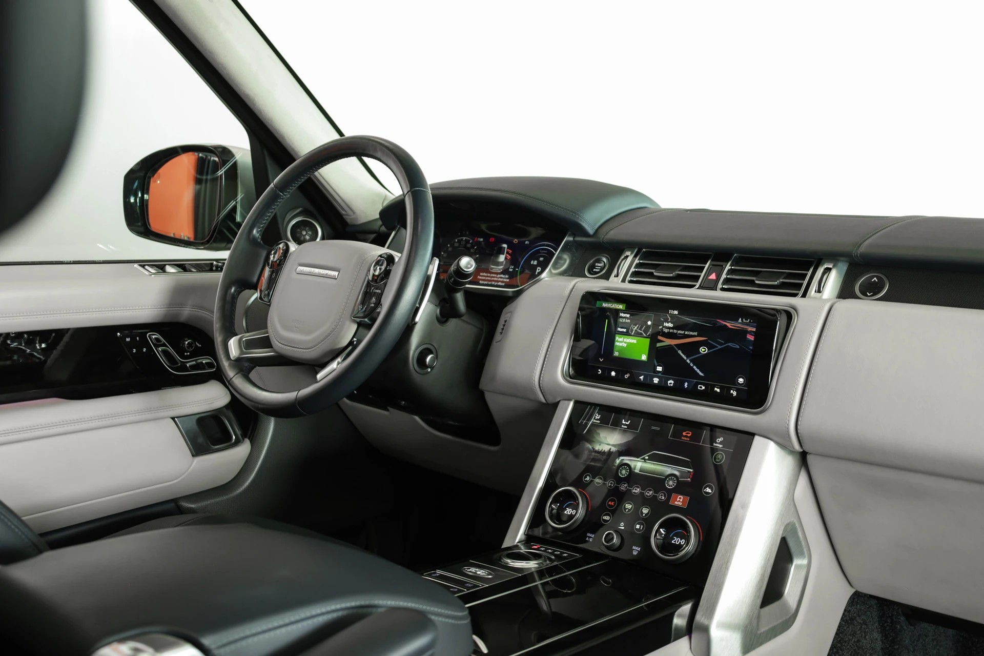 LAND ROVER Range Rover 2.0 Si4 P400e PHEV AutobiographyAutomatic • Head-Up • Meridian Reference • Attelage-image-3