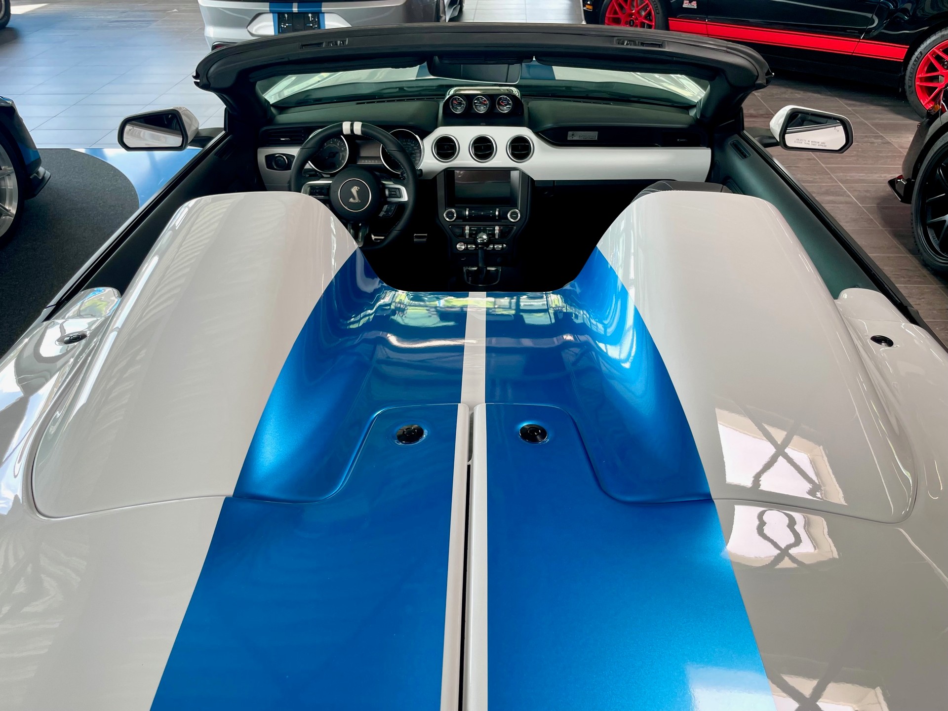 FORD Shelby Super Snake Cabrio-image-5