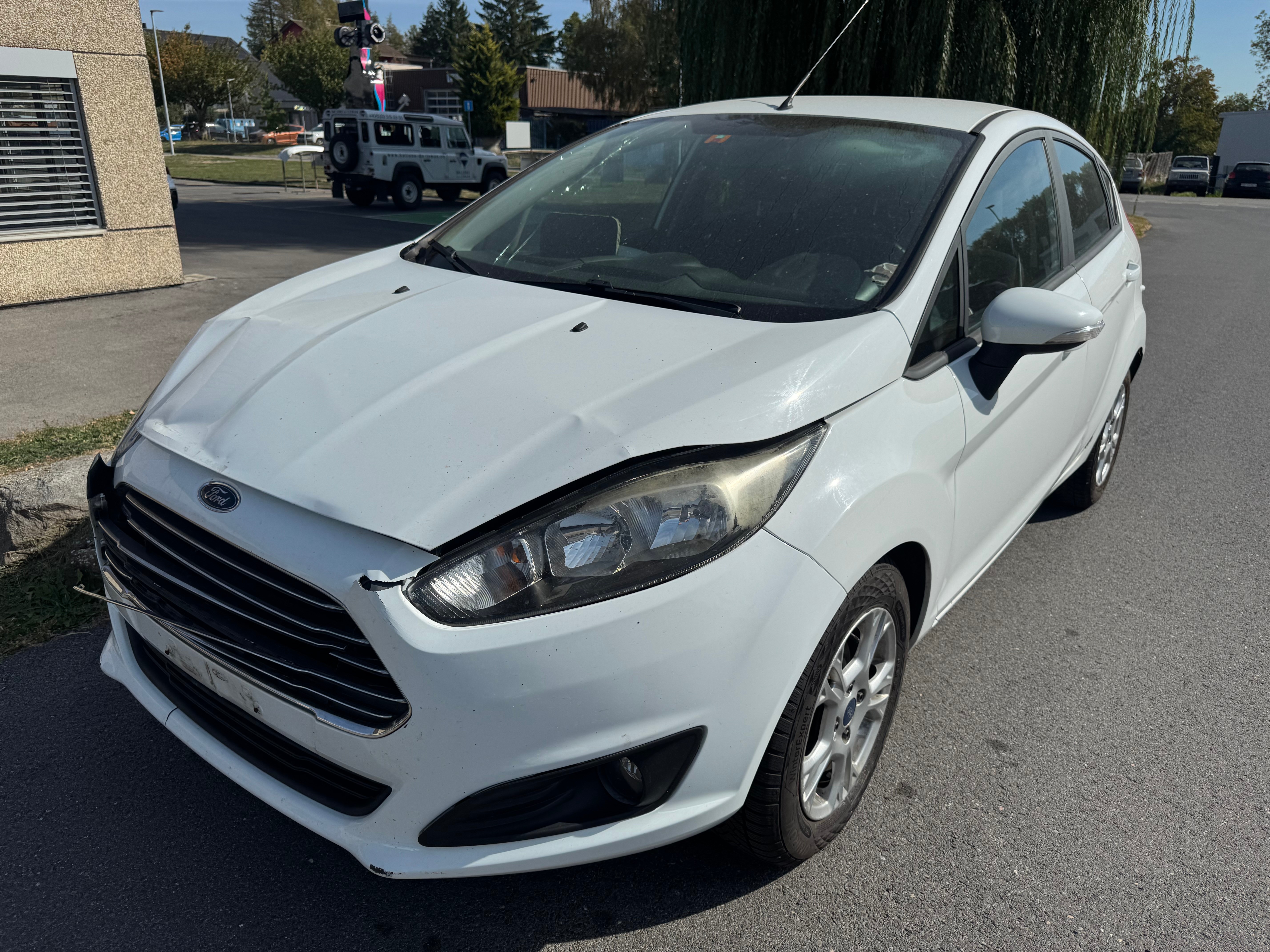 Car photo