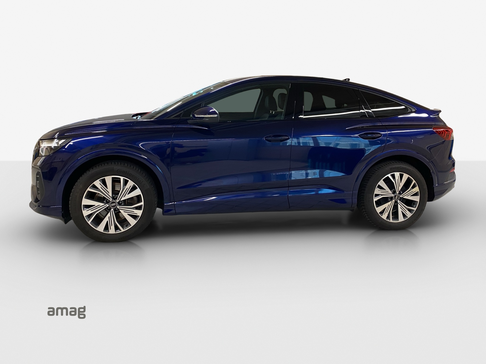 AUDI Q4 Sportback e-tron 40-showroom-element-1