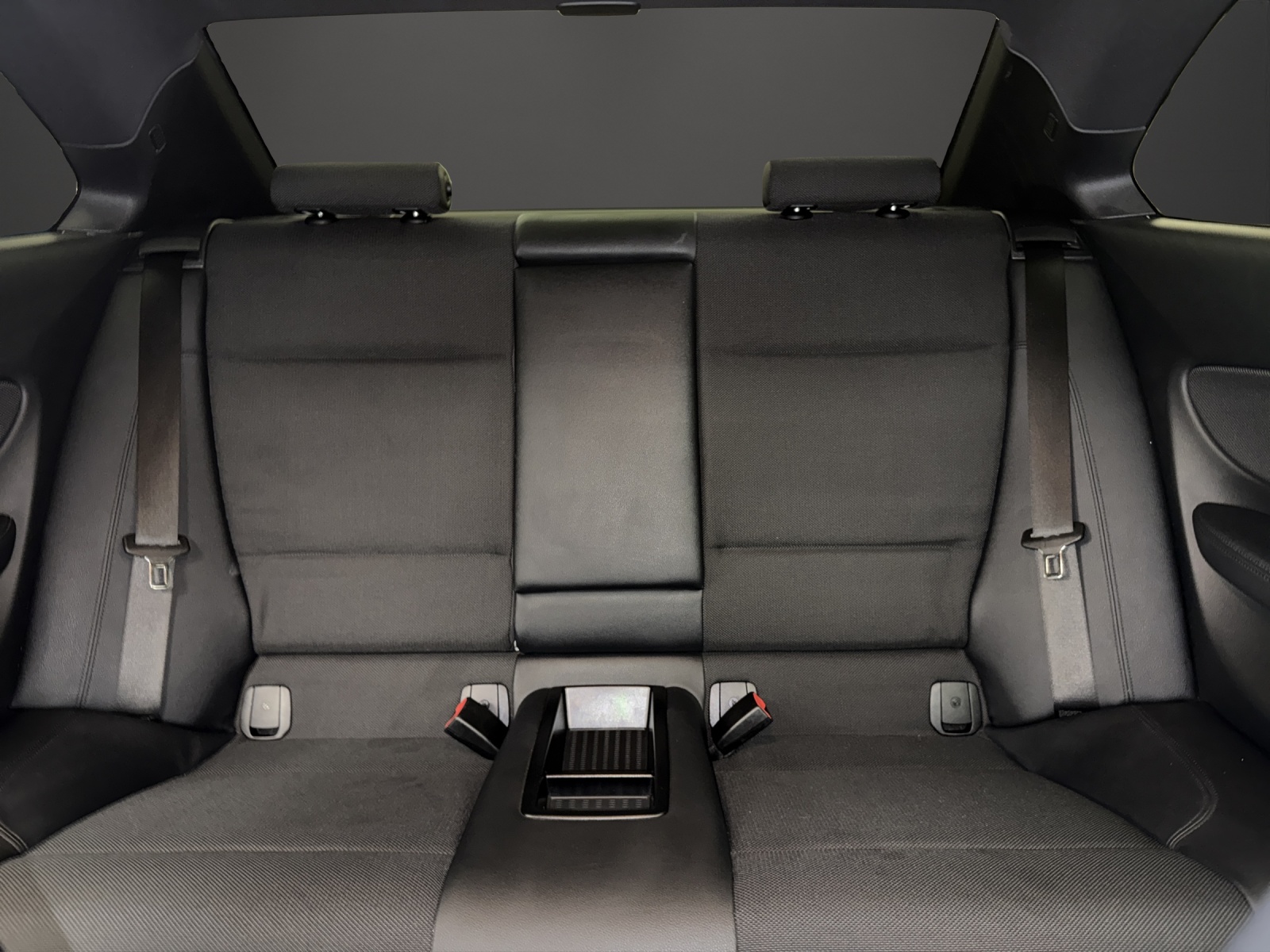 BMW M Paket Coupé-image-9