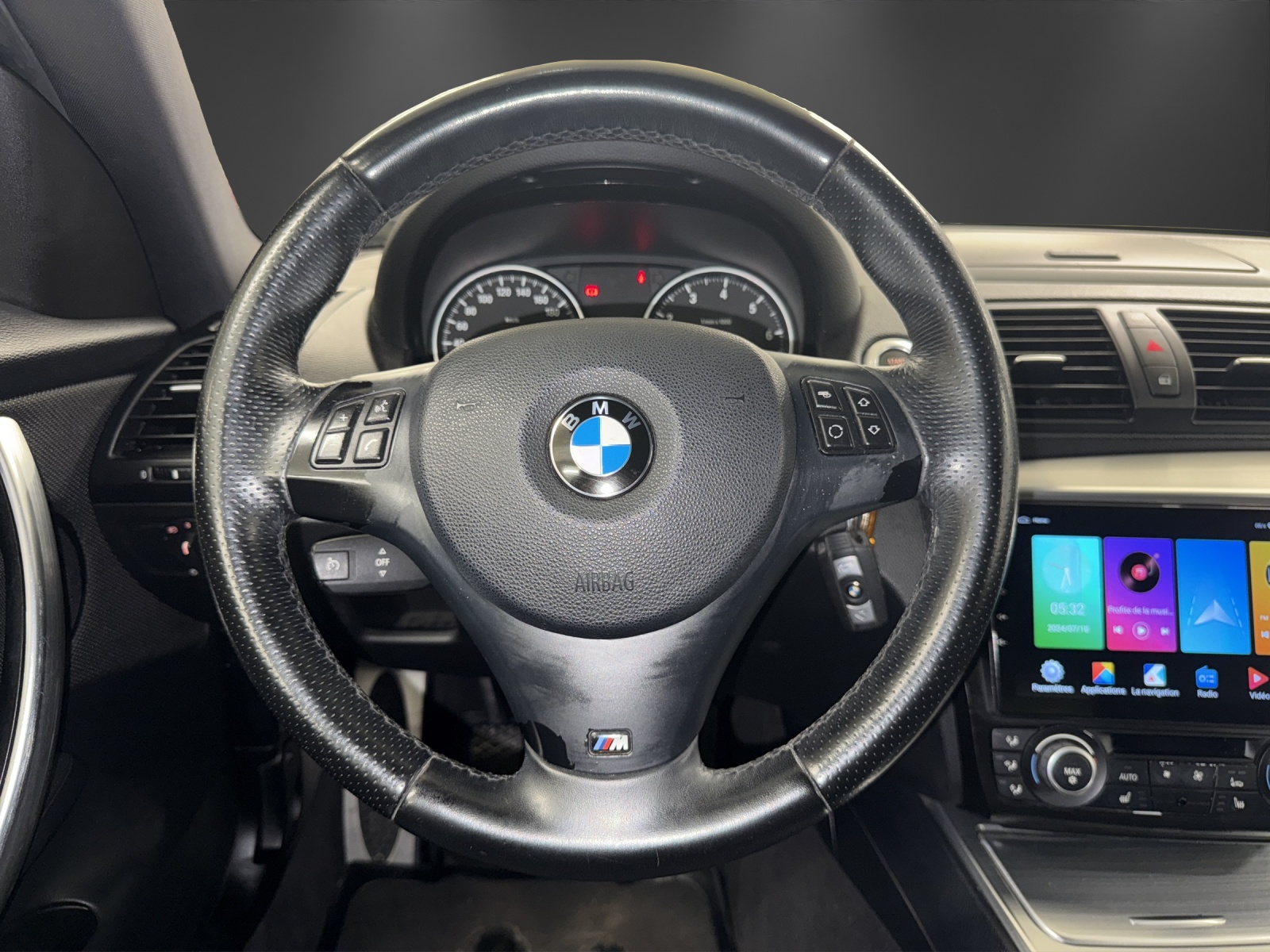 BMW M Paket Coupé-image-11